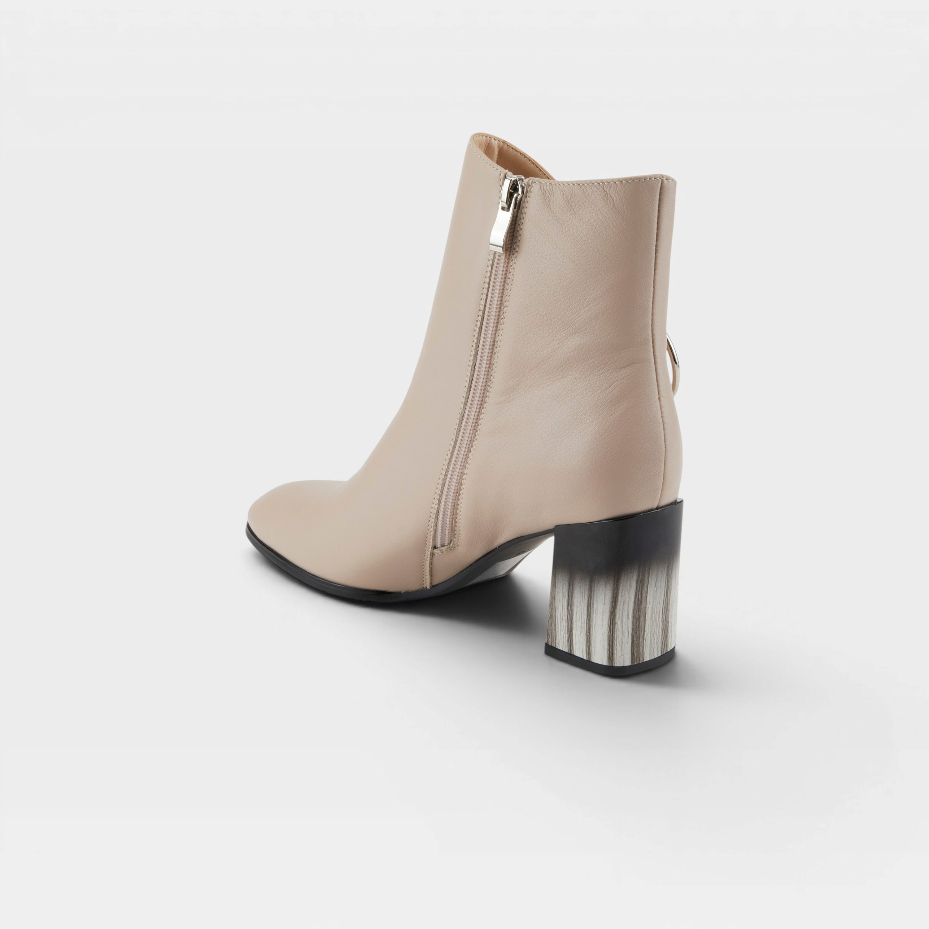 Azura Fabulosa Beige Boot
