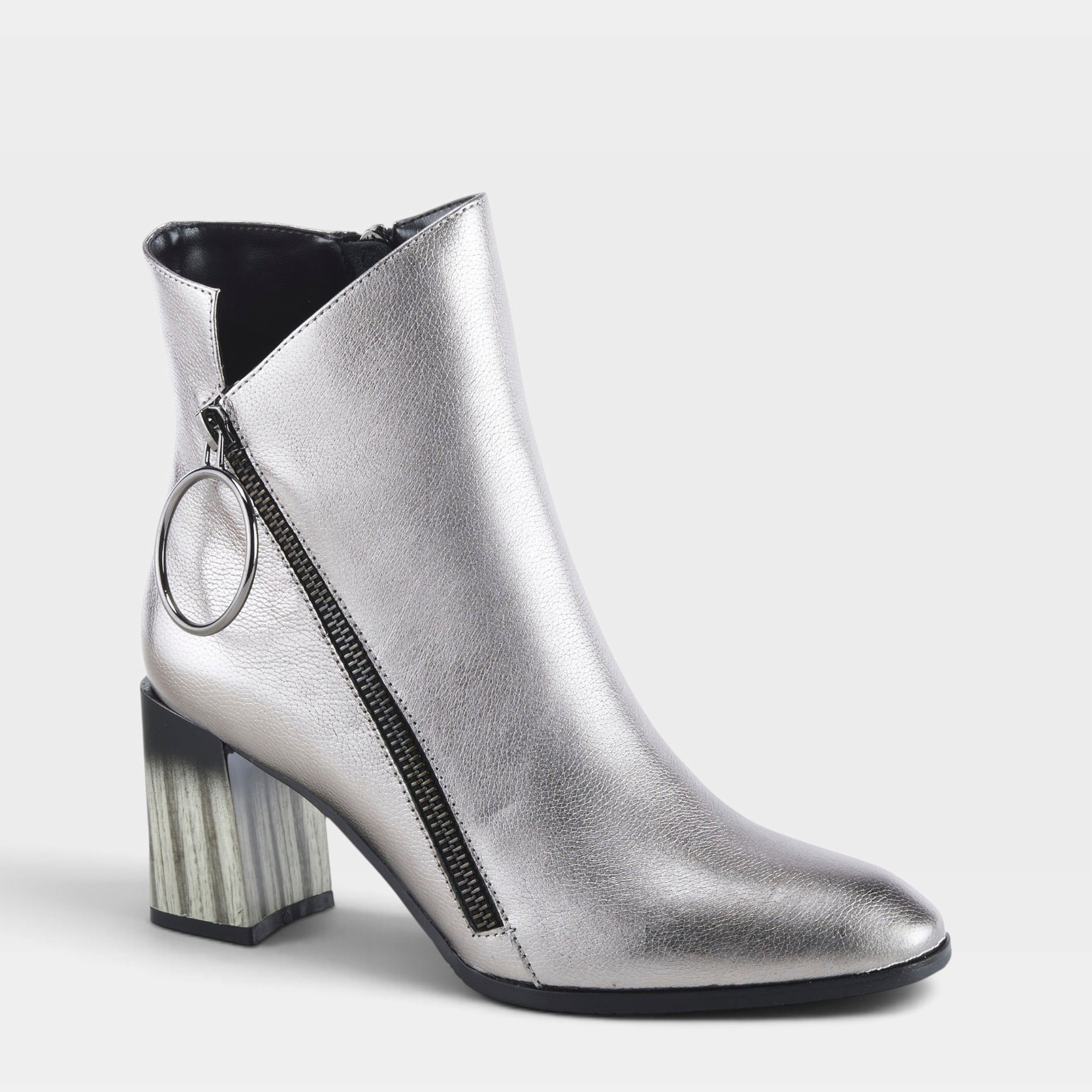 Azura Fabulosa Pewter Boot