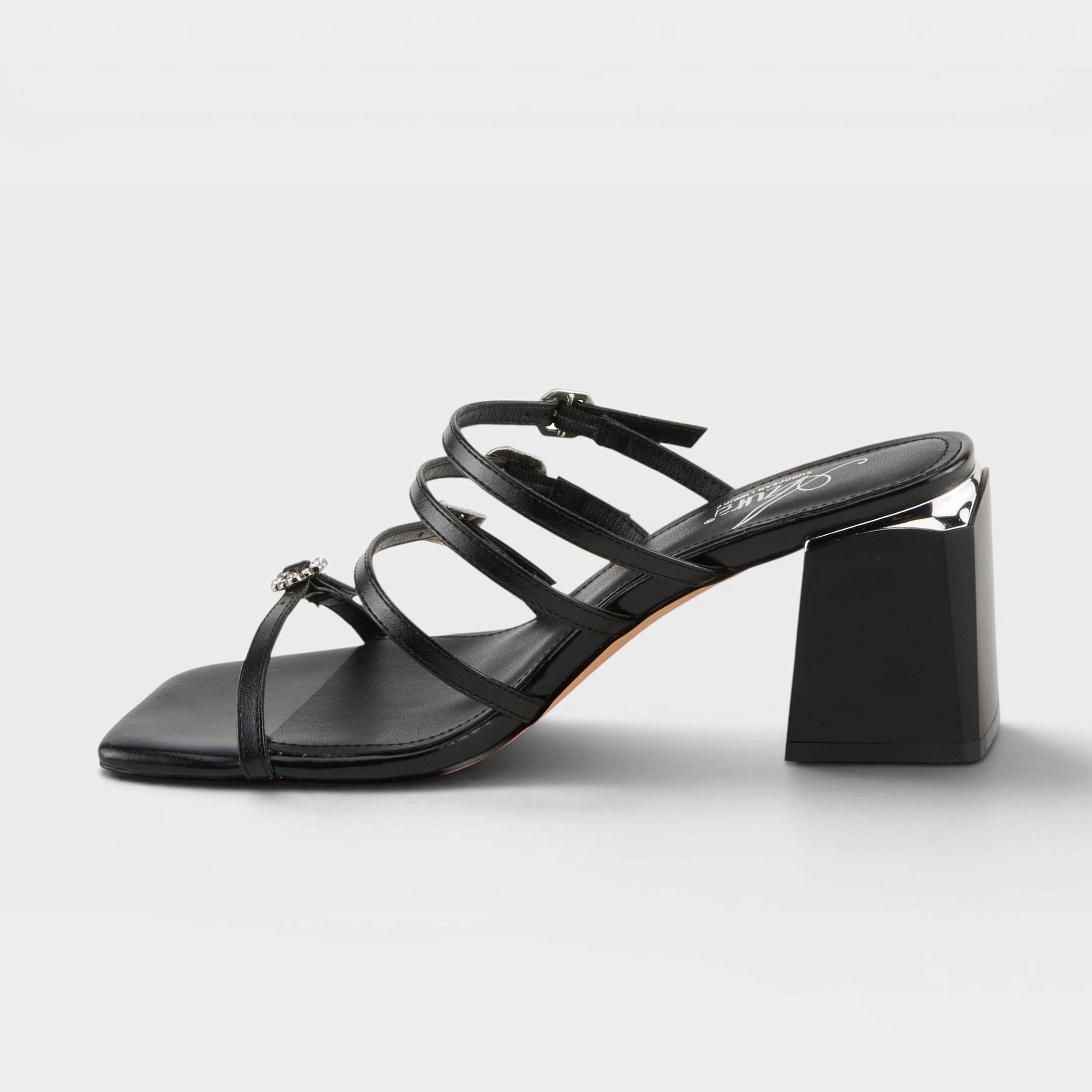 Azura Fancyful Black Sandal