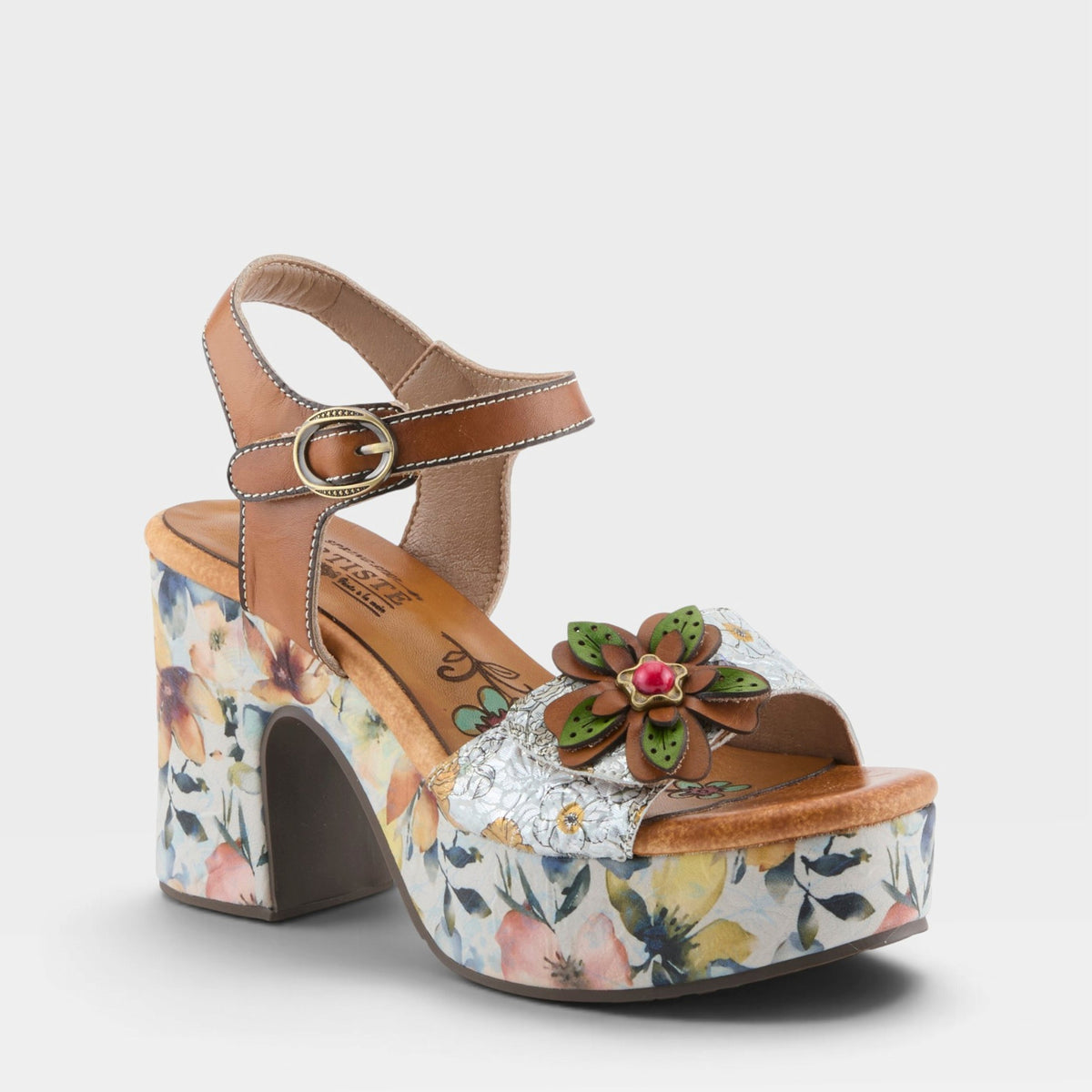 L'Artiste FELIS SANDAL in CAM, front view