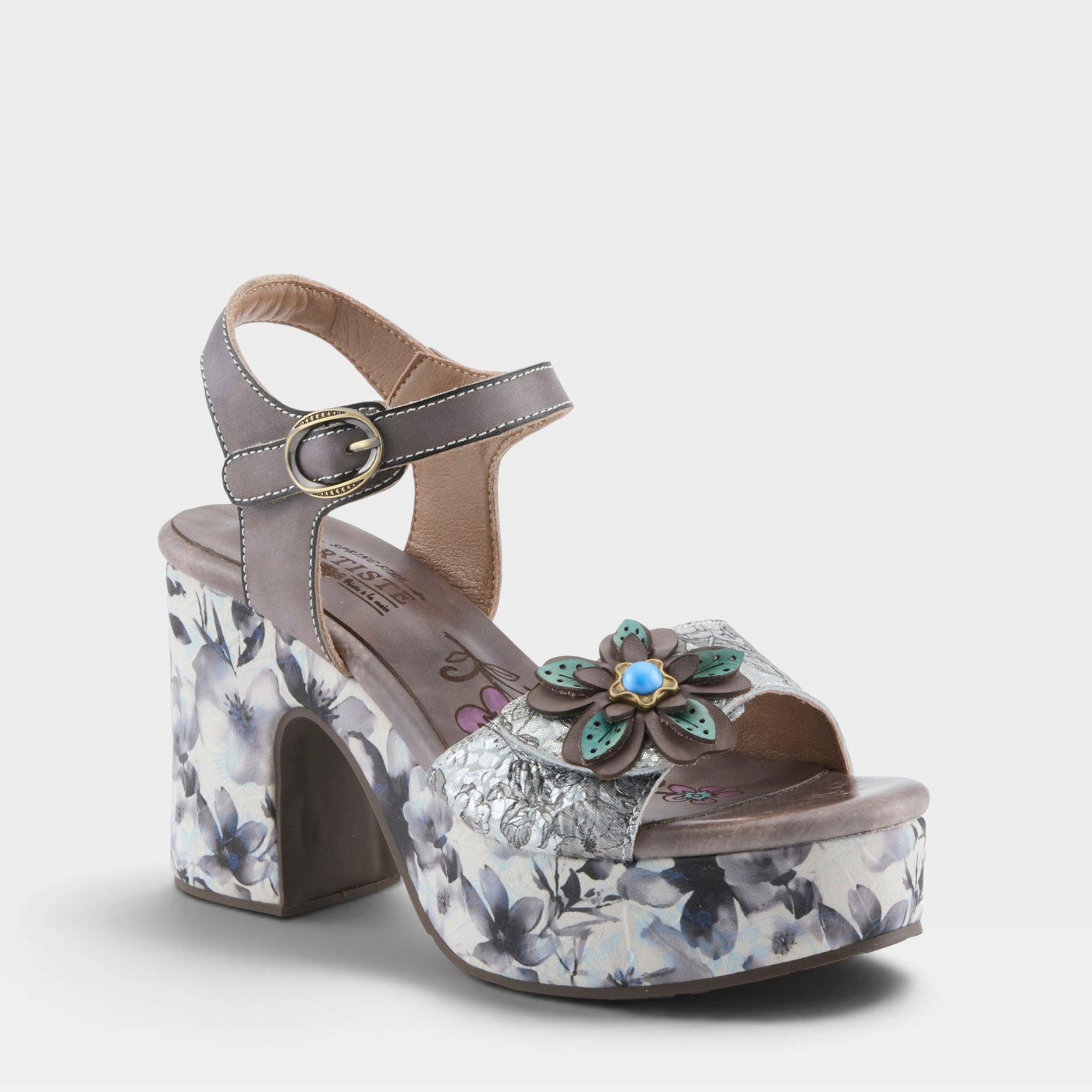L'Artiste FELIS SANDAL in GRYM, front view
