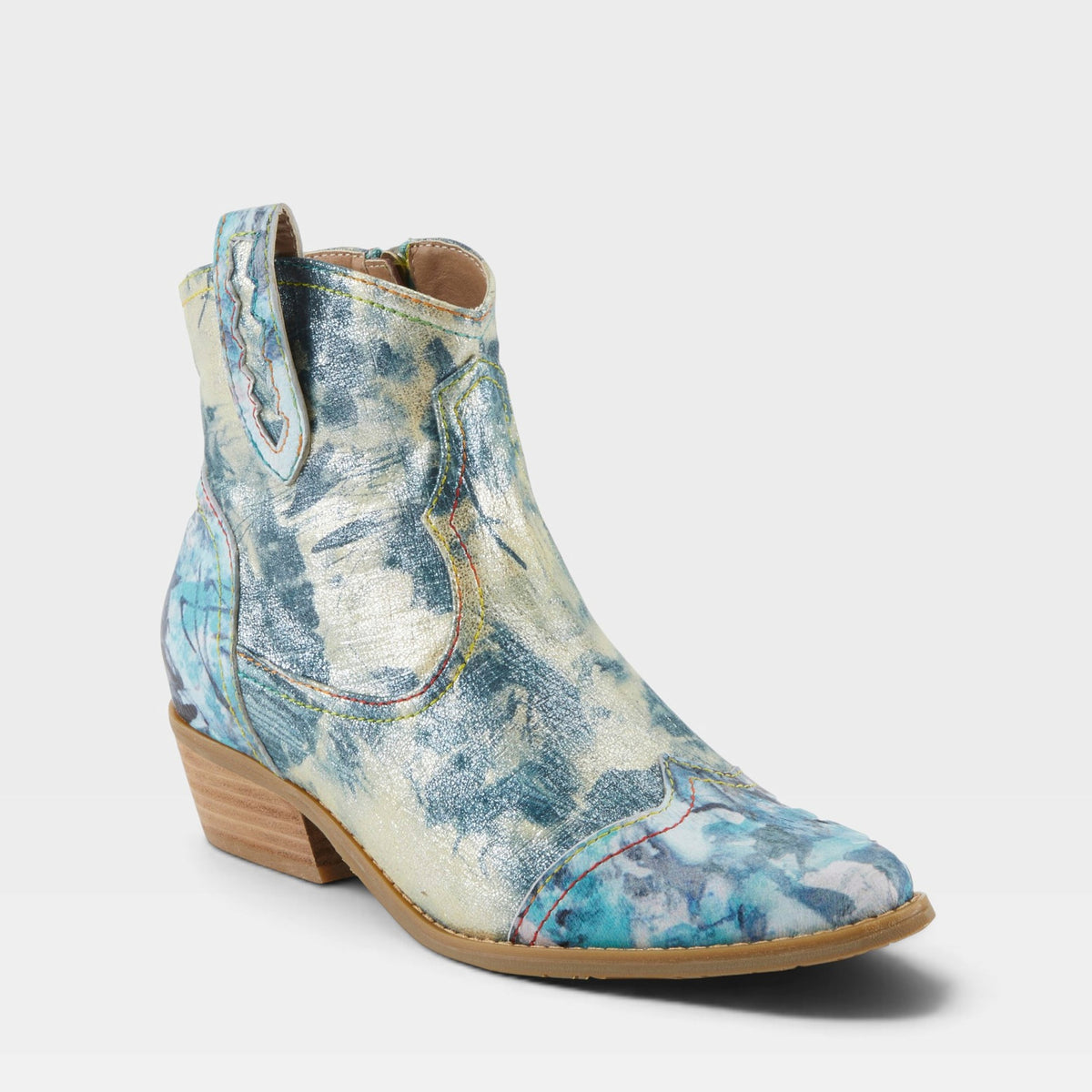 L'Artiste FLIRTINI BOOTS in BLUM, front view