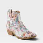 L'Artiste FLIRTINI BOOTS in PKM, front view