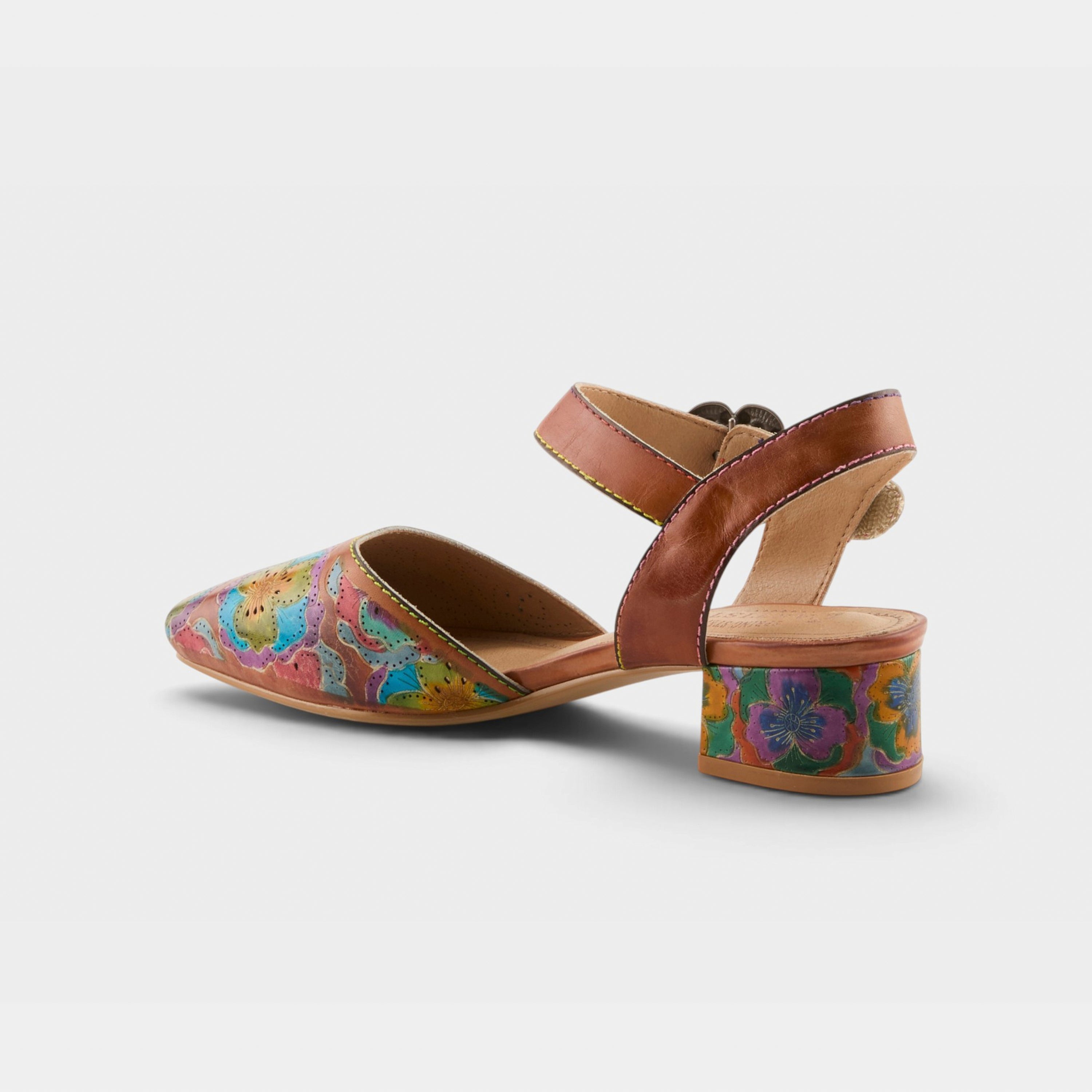 L'Artiste Funferbiz shoes in Camel Multi, alternate angle view