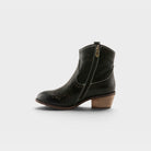 L'Artiste Galop boot in Black, side view