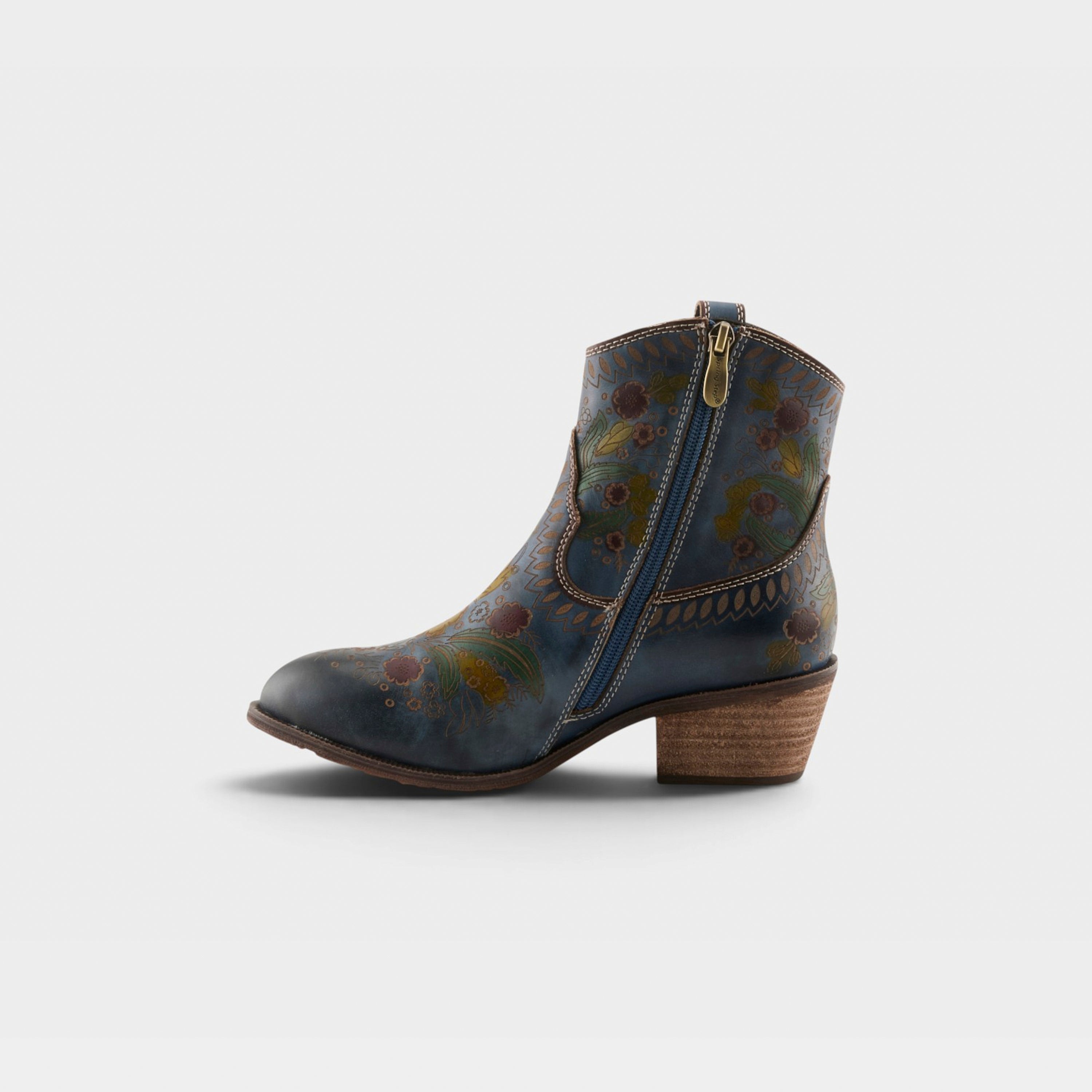 L'Artiste Galop boot in Blue, side view