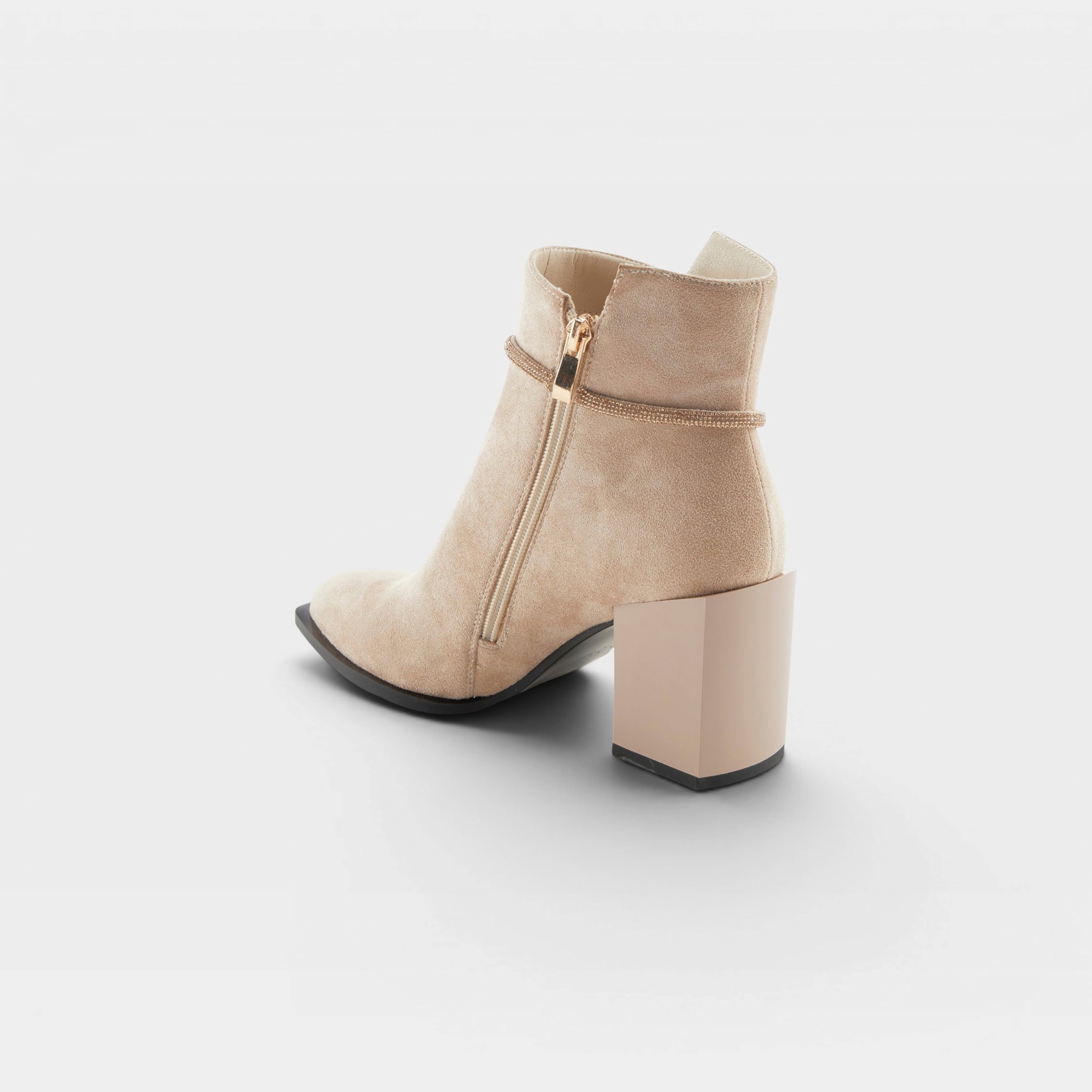 Azura Gladysnite Beige Boot