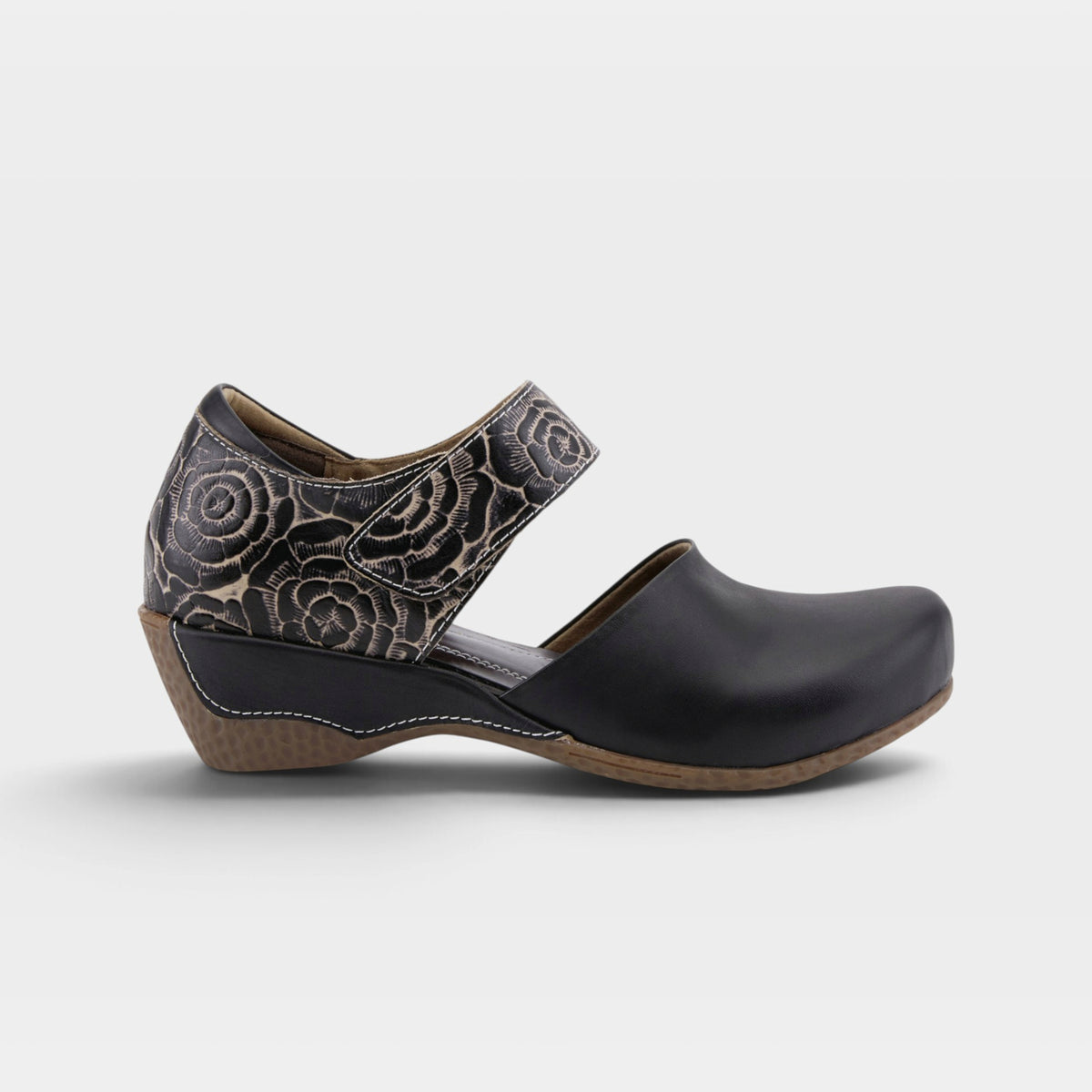L'Artiste Gloss-Pansy shoes in Black, hero view