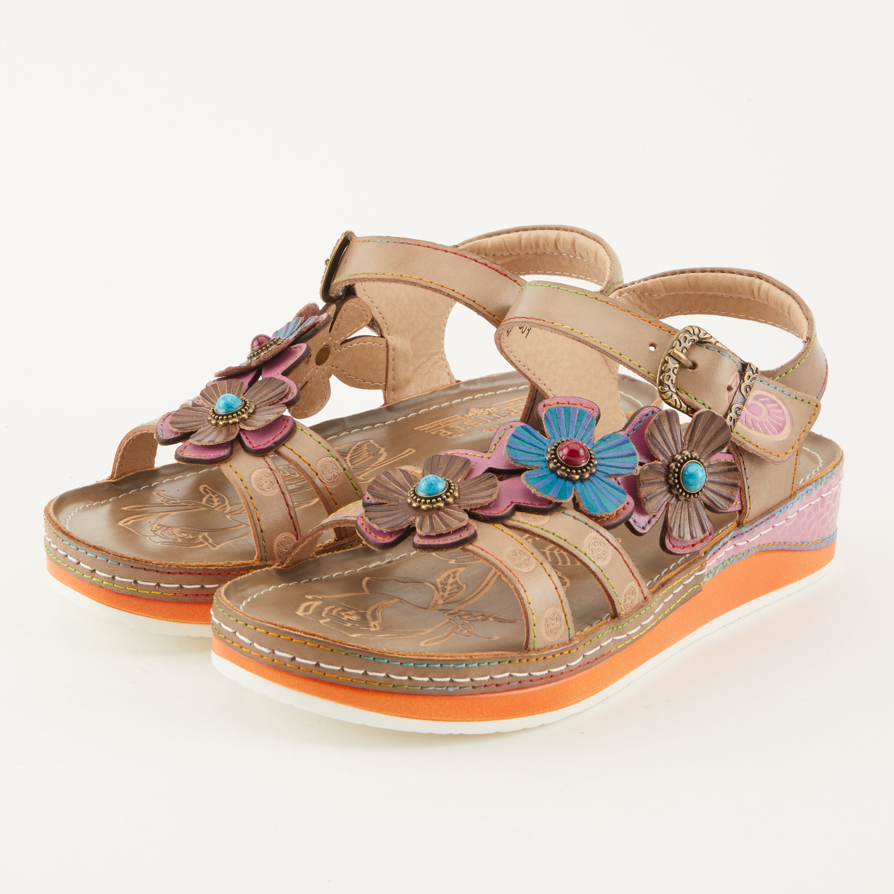 L'Artiste L'ARTISTE GOODIE ANKLE STRAP SANDAL sandal in camel with handcrafted leather design