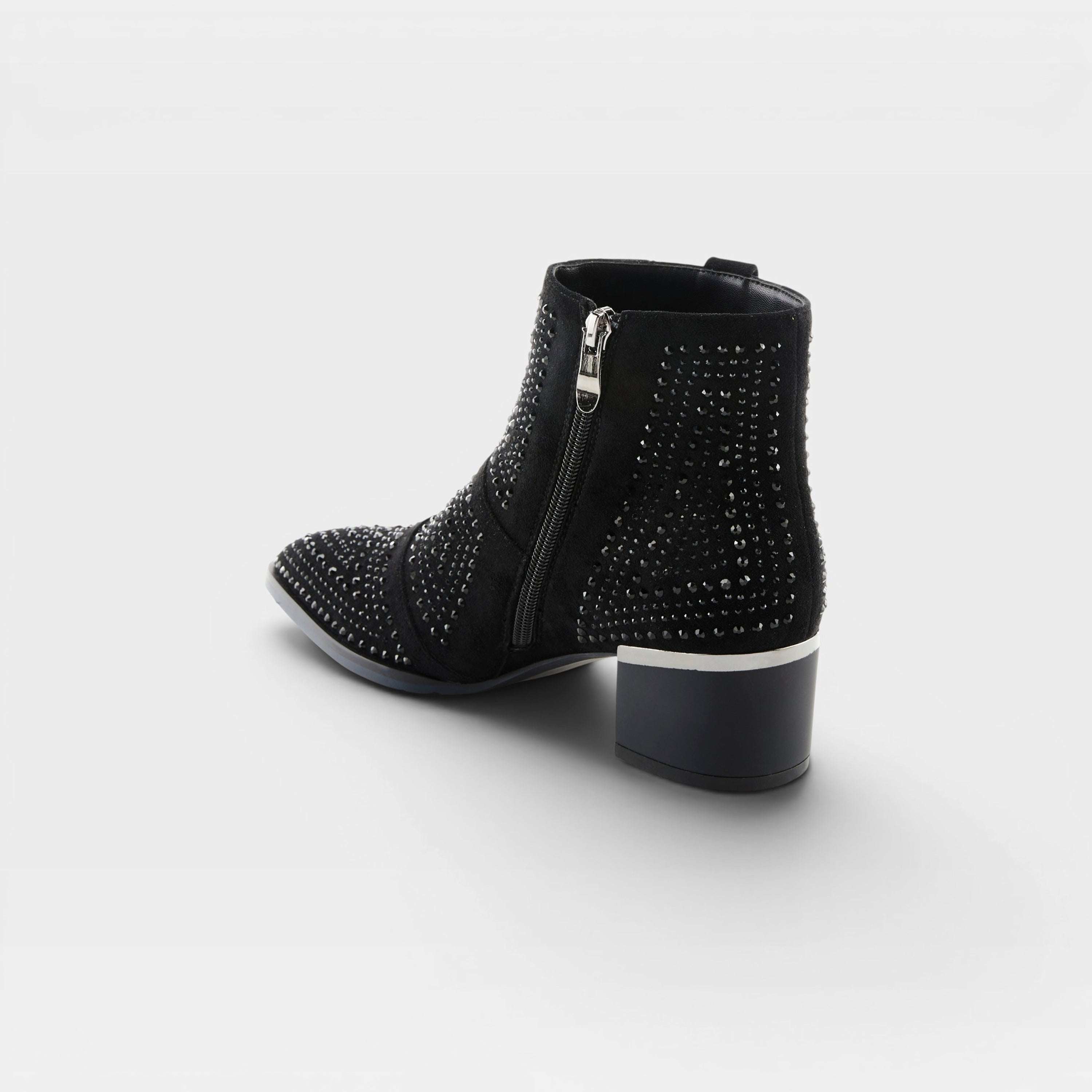 Azura Heavena Black Boot