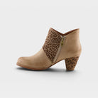 L'Artiste Herekitty-Leo boots in Beige Multi, side view