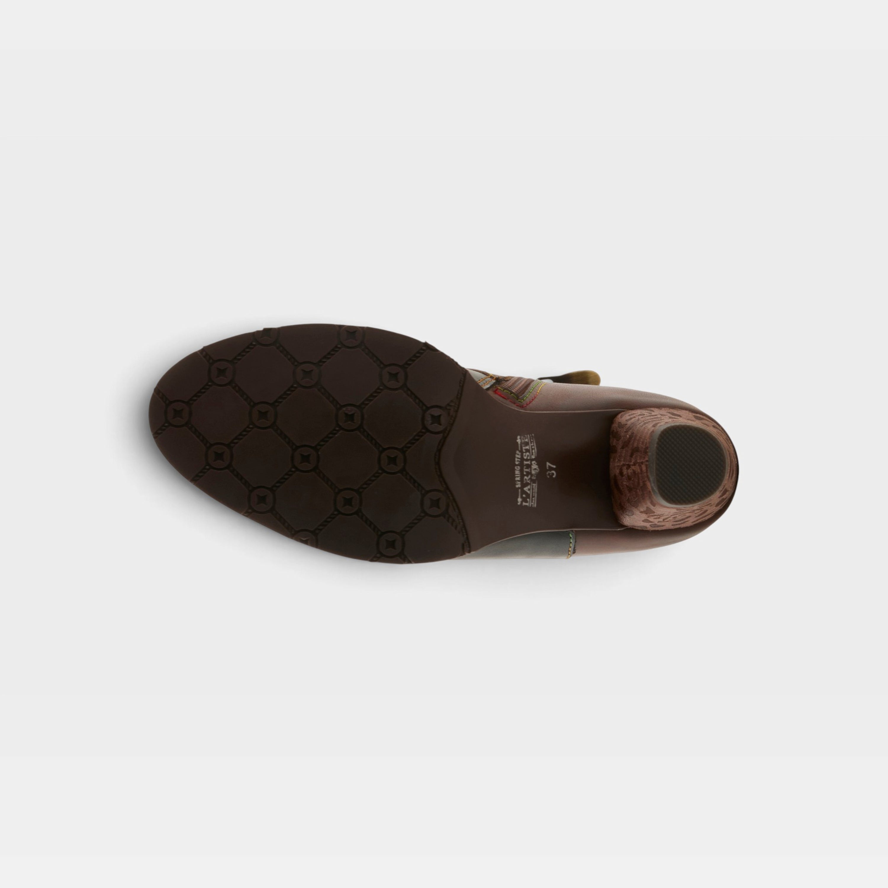 L'Artiste Herekitty-Leo boots in Black Multi, outsole view