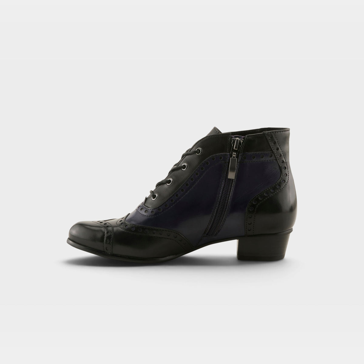 SPRING STEP HEROIC BOOTS-10