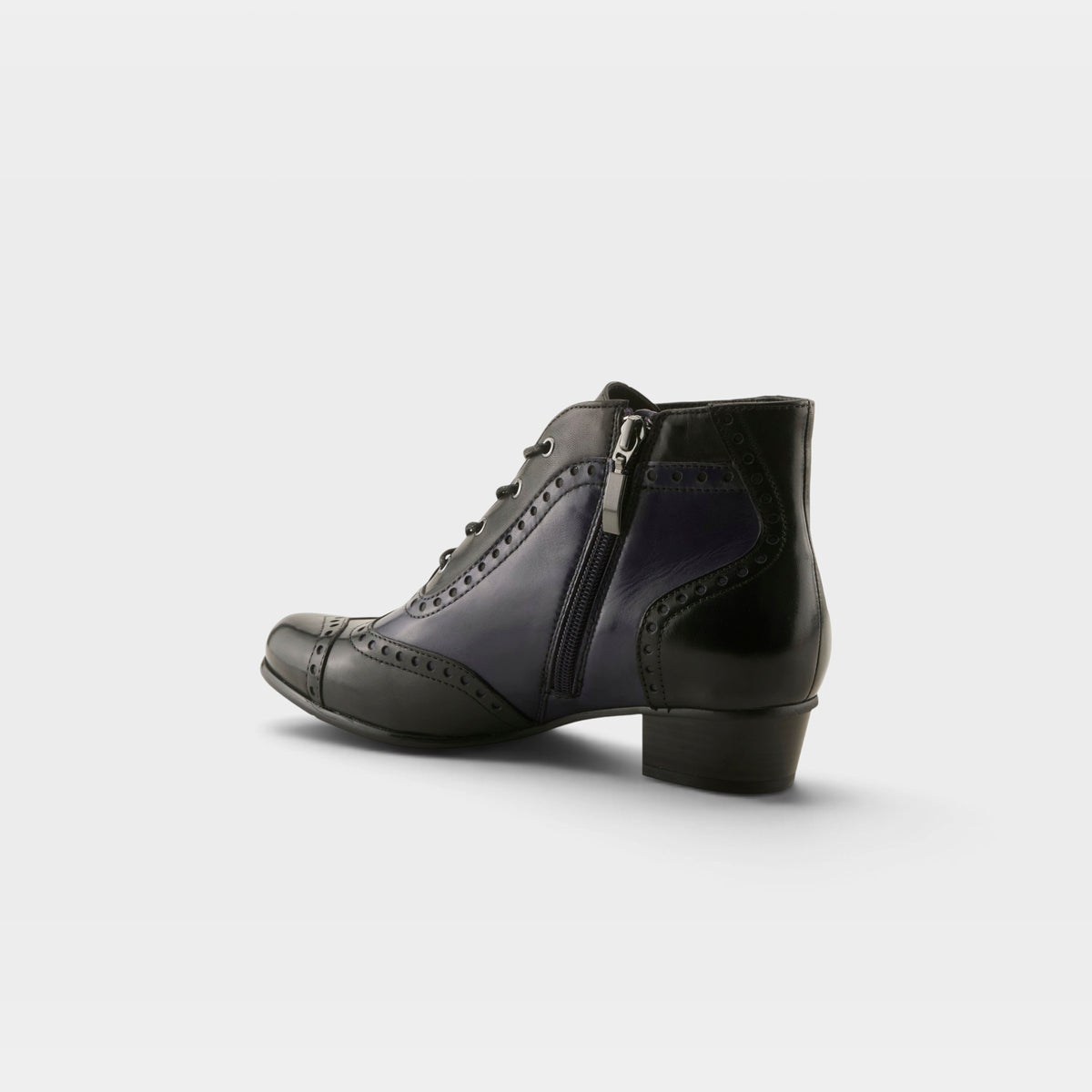 SPRING STEP HEROIC BOOTS-13