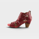 L'Artiste Icon sandal in Red, side view