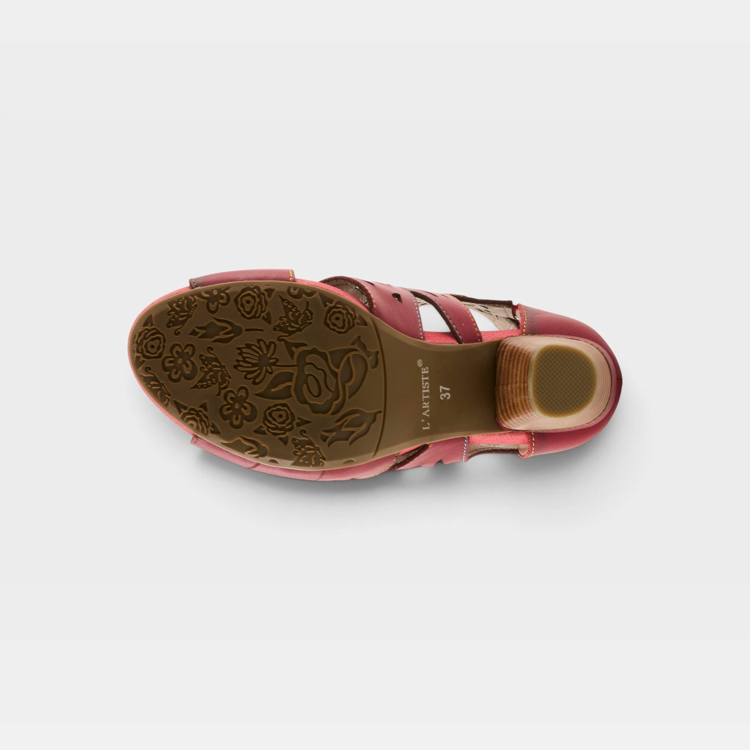 L'Artiste Icon sandal in Red, outsole view