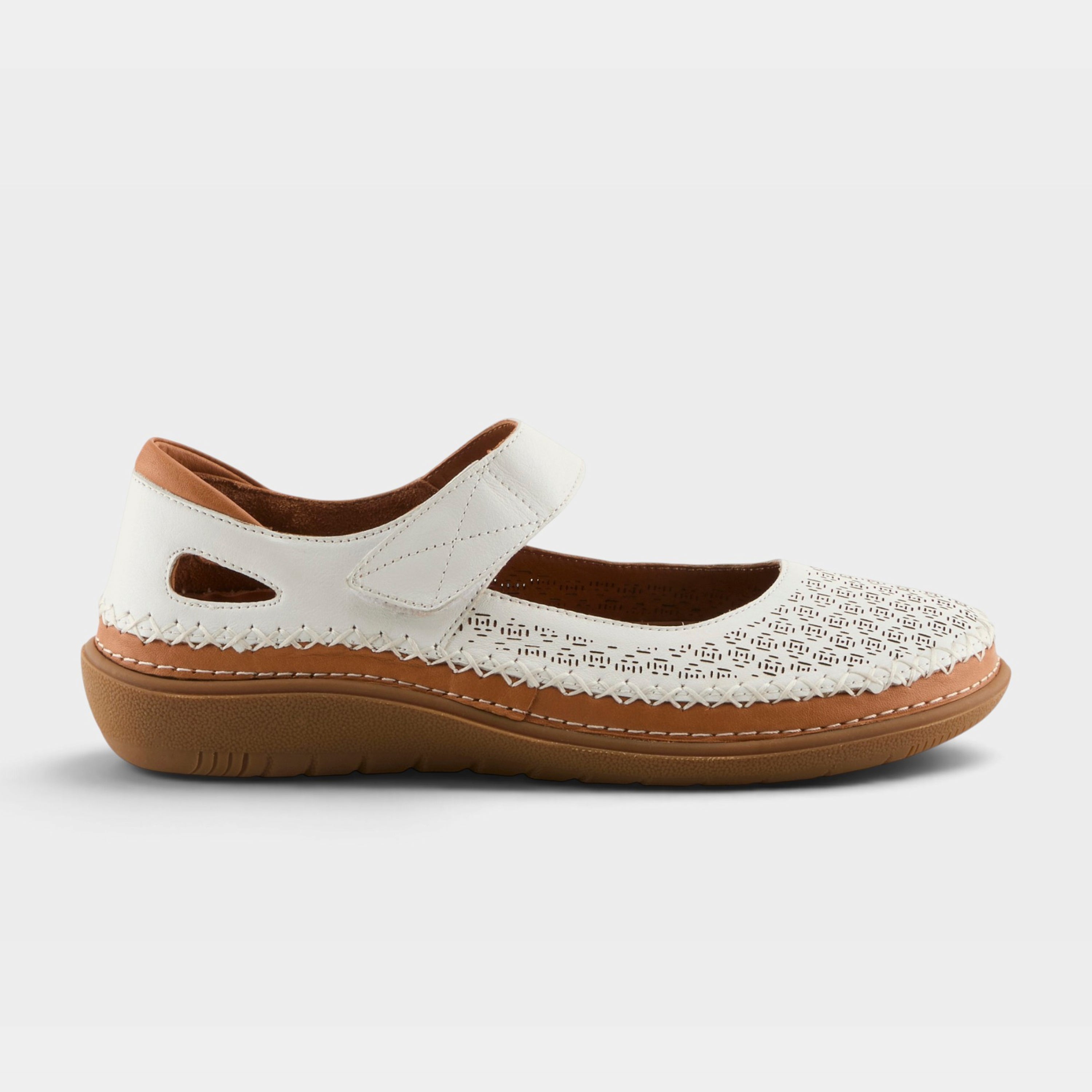 Spring Step Janah White Casual Shoe