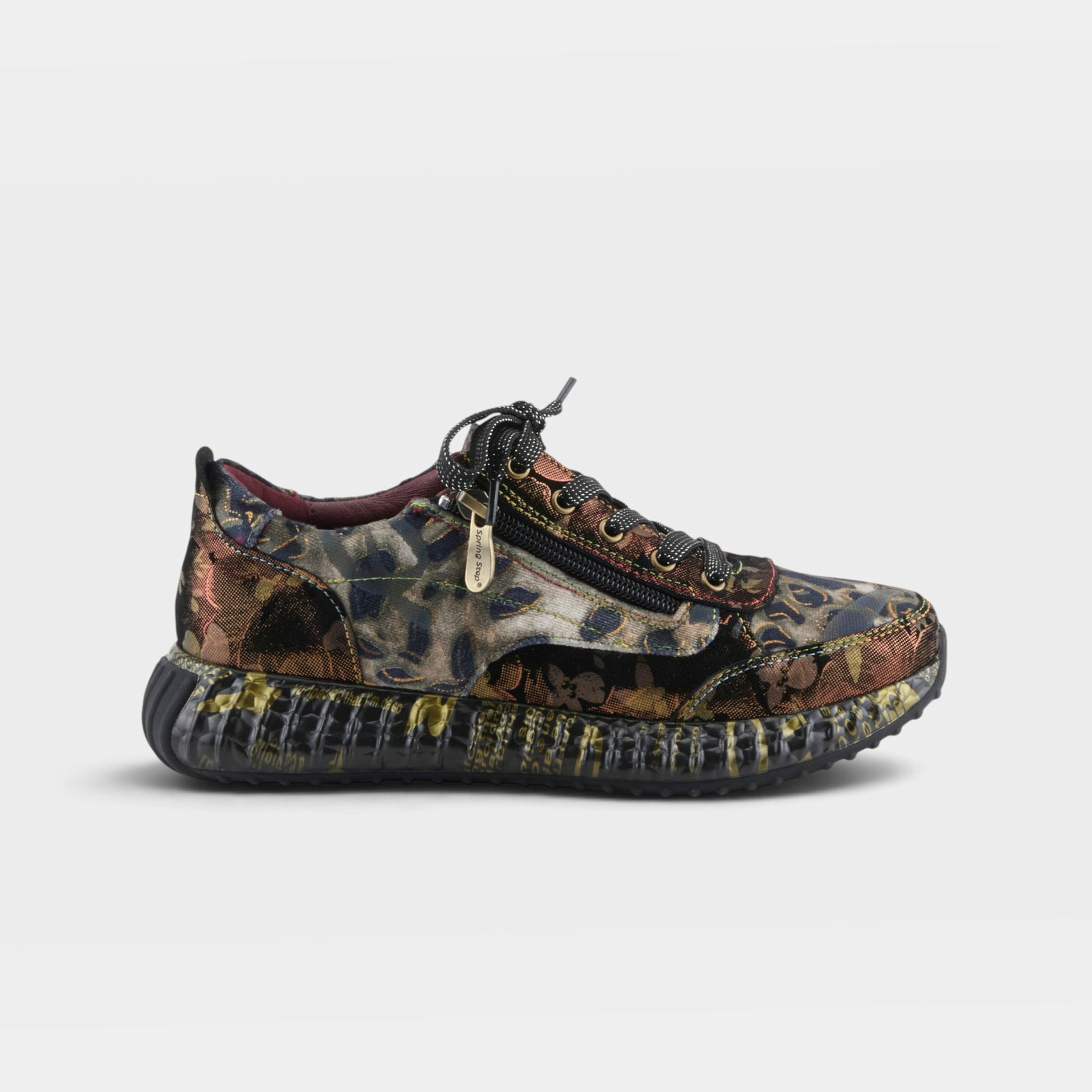L'Artiste Javana sneakers in Bronze Multi, hero view