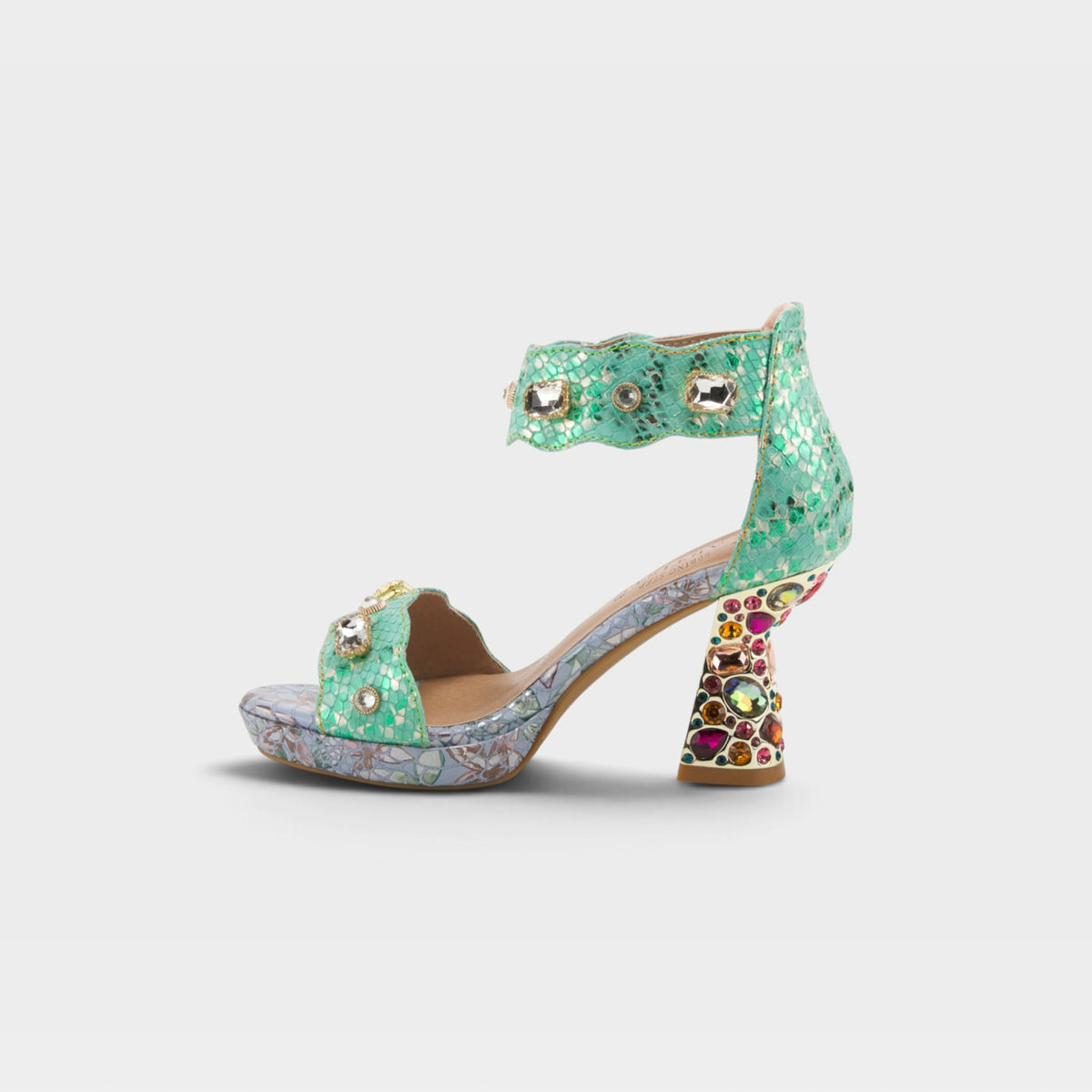 L'Artiste Jewell closed back sandals in Mint Green, side view