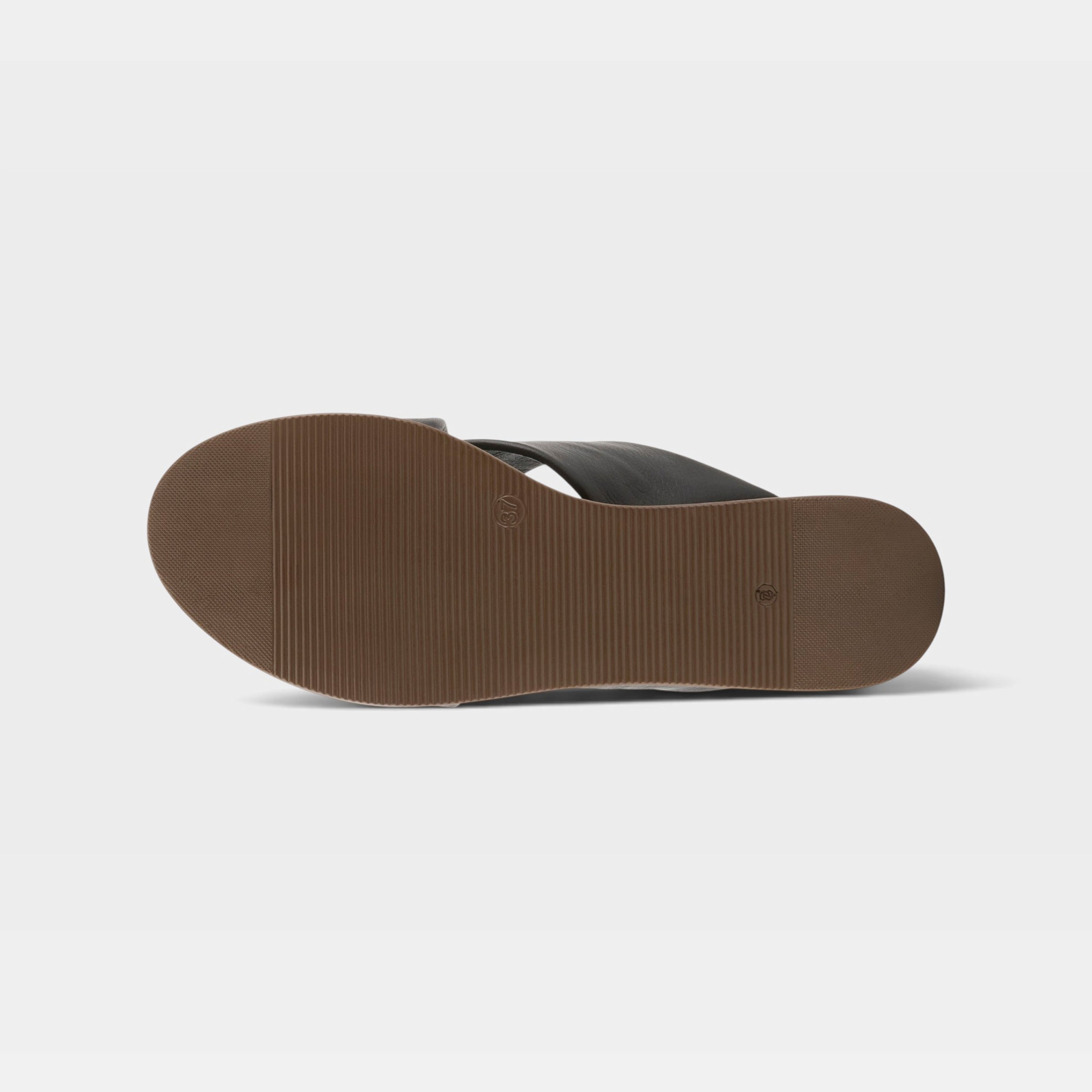 Spring Step Kaiyah Black Wedge Sandal