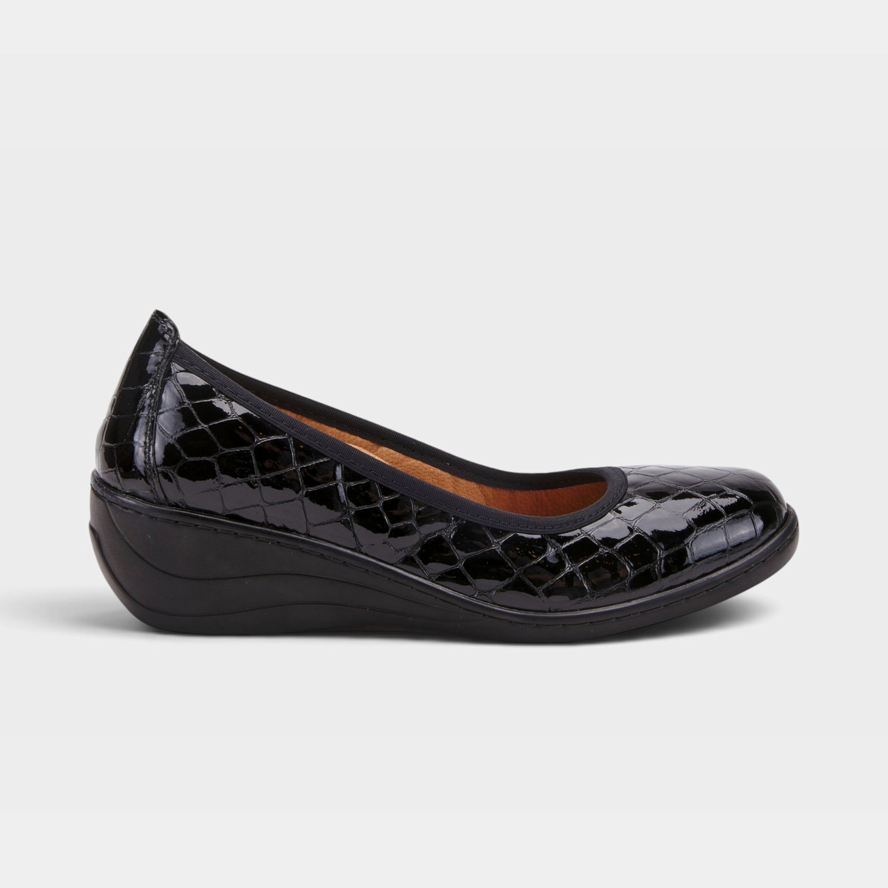 Spring Step Kartii Black Slip-On Shoe