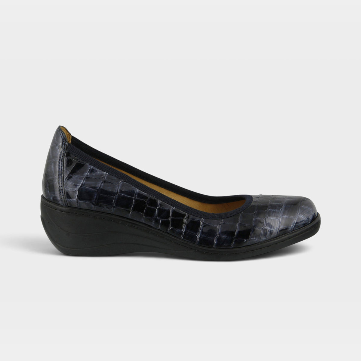 Spring Step Kartii Navy Slip-On Shoe