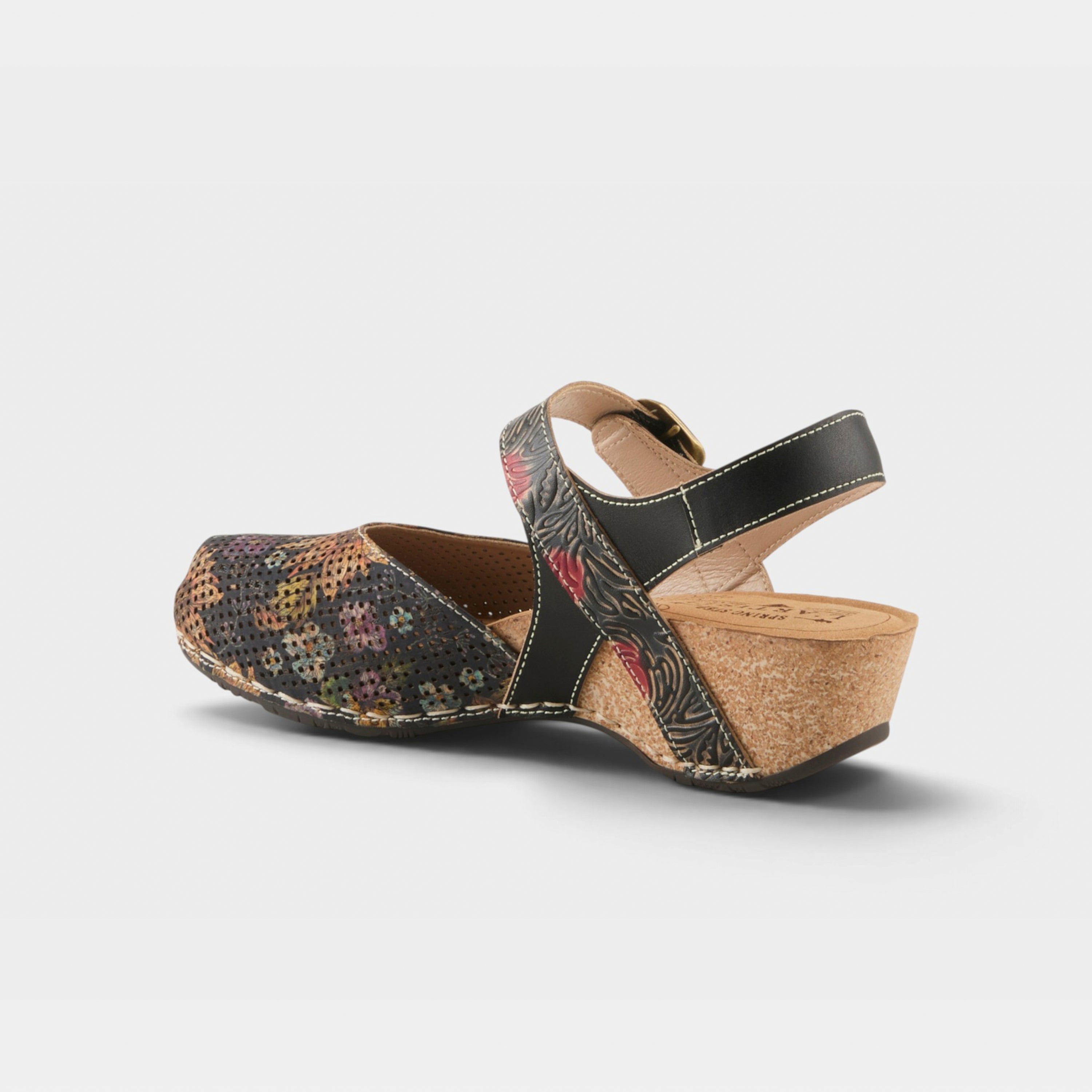 L'Artiste Koraline Comfortable Wedge Sandals – Spring Step Shoes