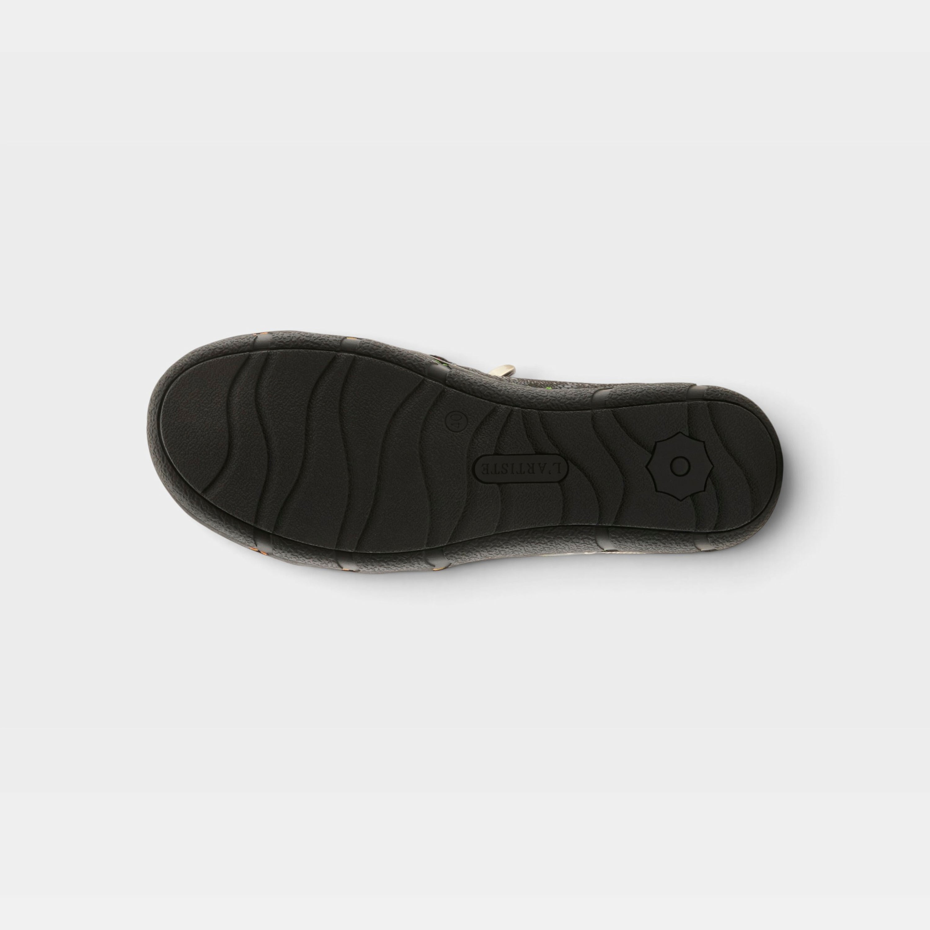 L'Artiste Lata slip-on shoe in Black Multi, outsole view