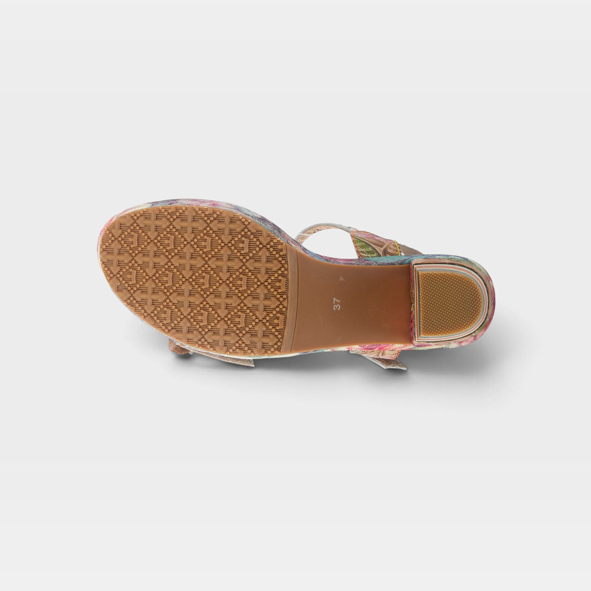 L'Artiste Leilanie slingback sandals in Tan Multi, outsole view