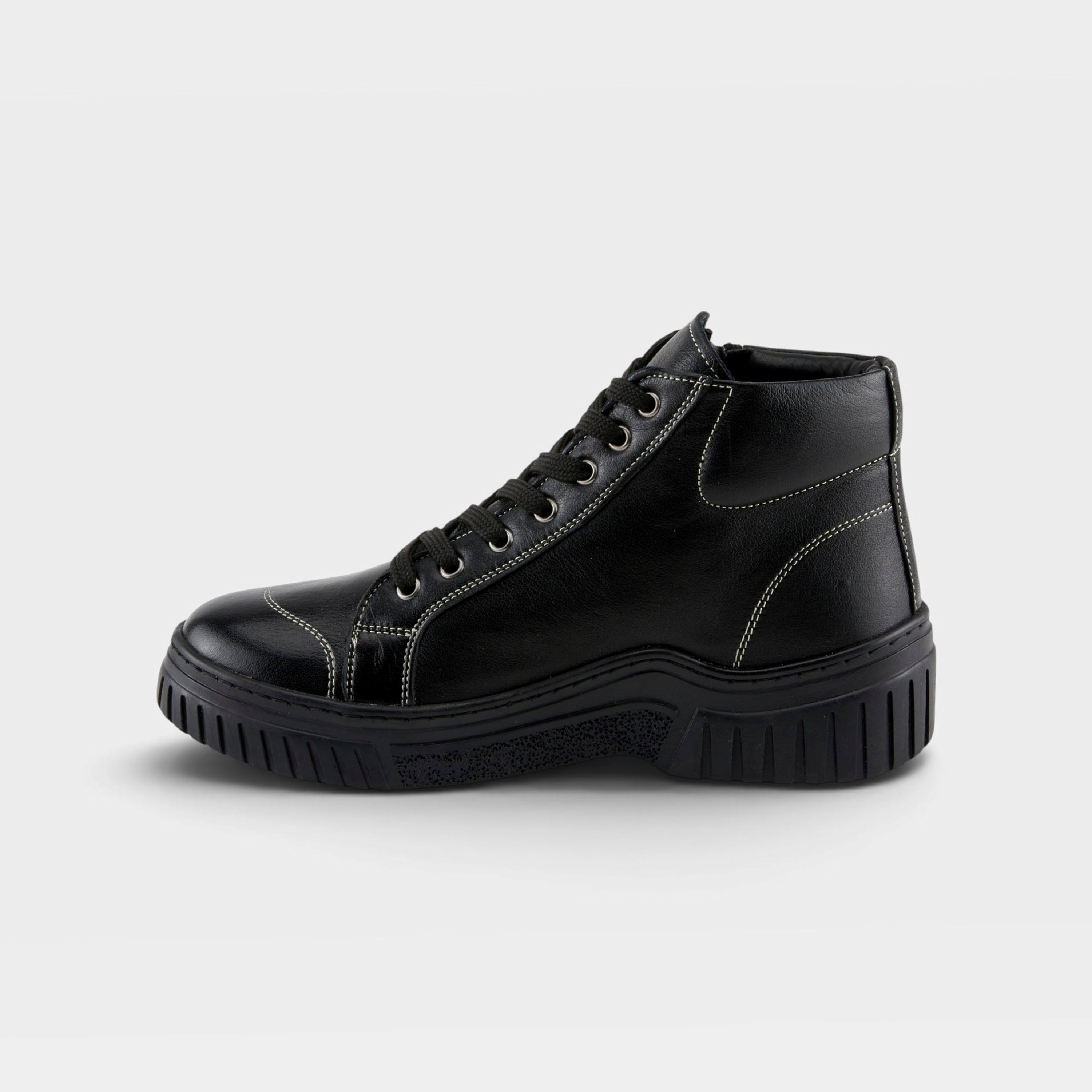 Spring Step Loeva Black Boot