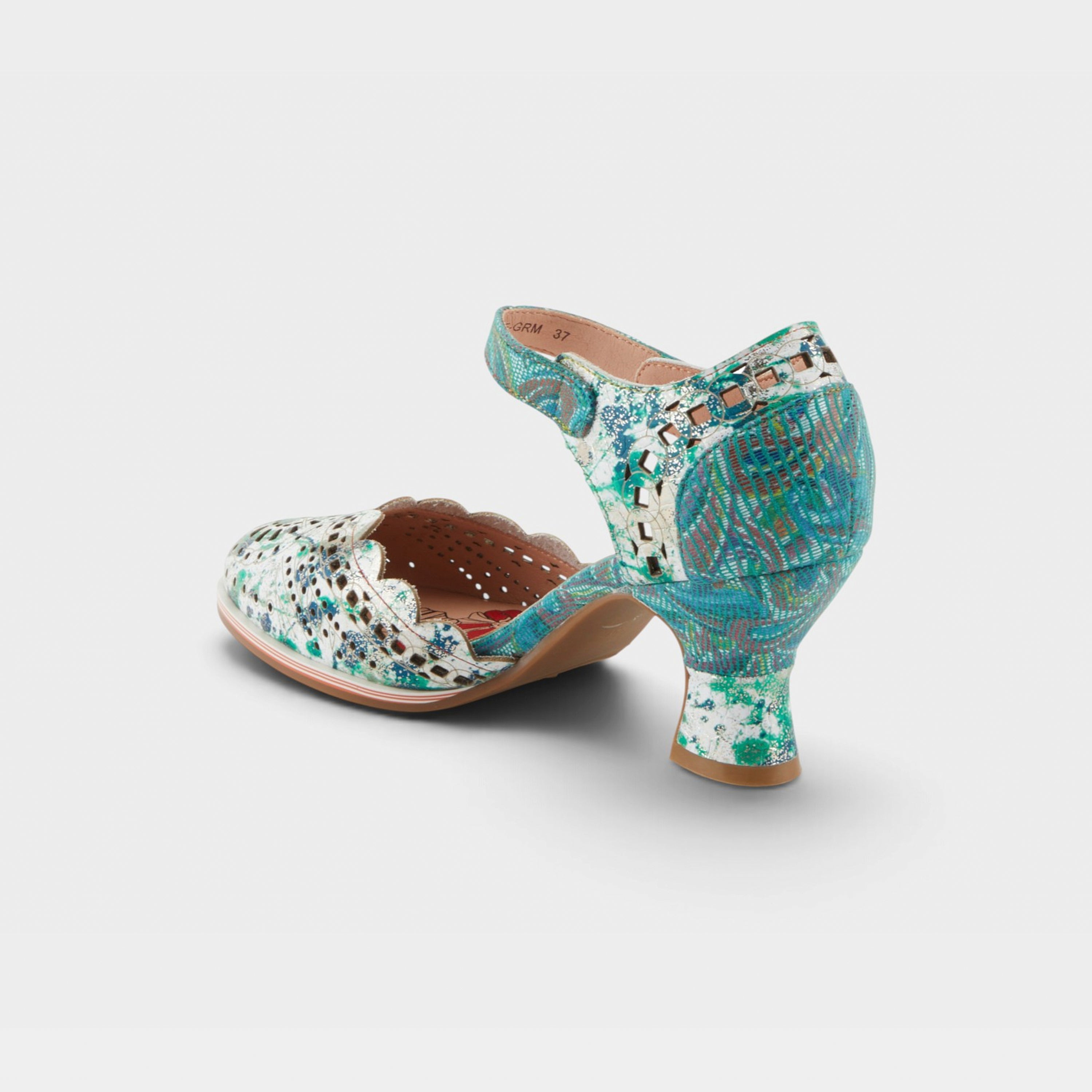 L'Artiste Luxe shoes in Green Multi, alternate angle view