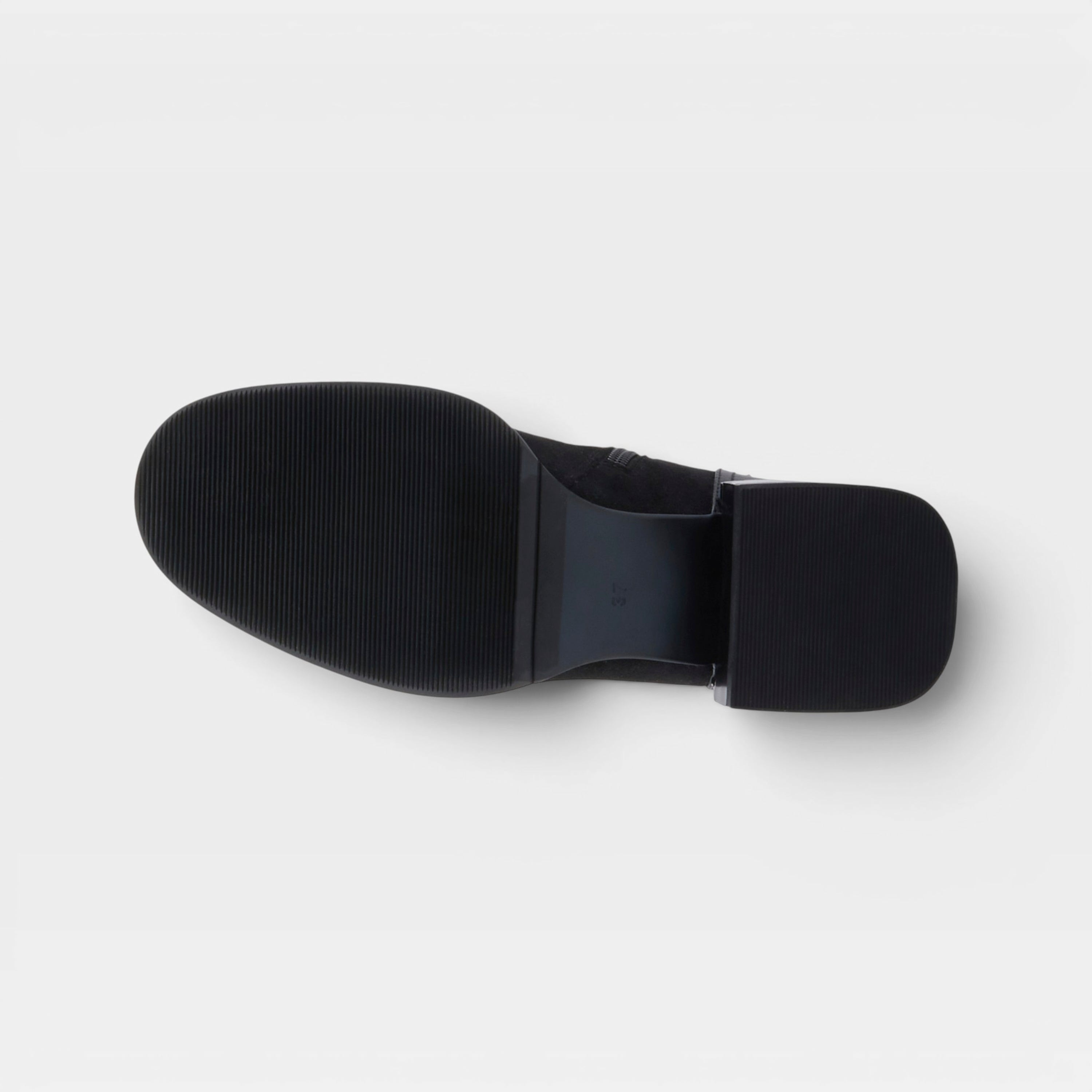 Azura Machino Black Boot