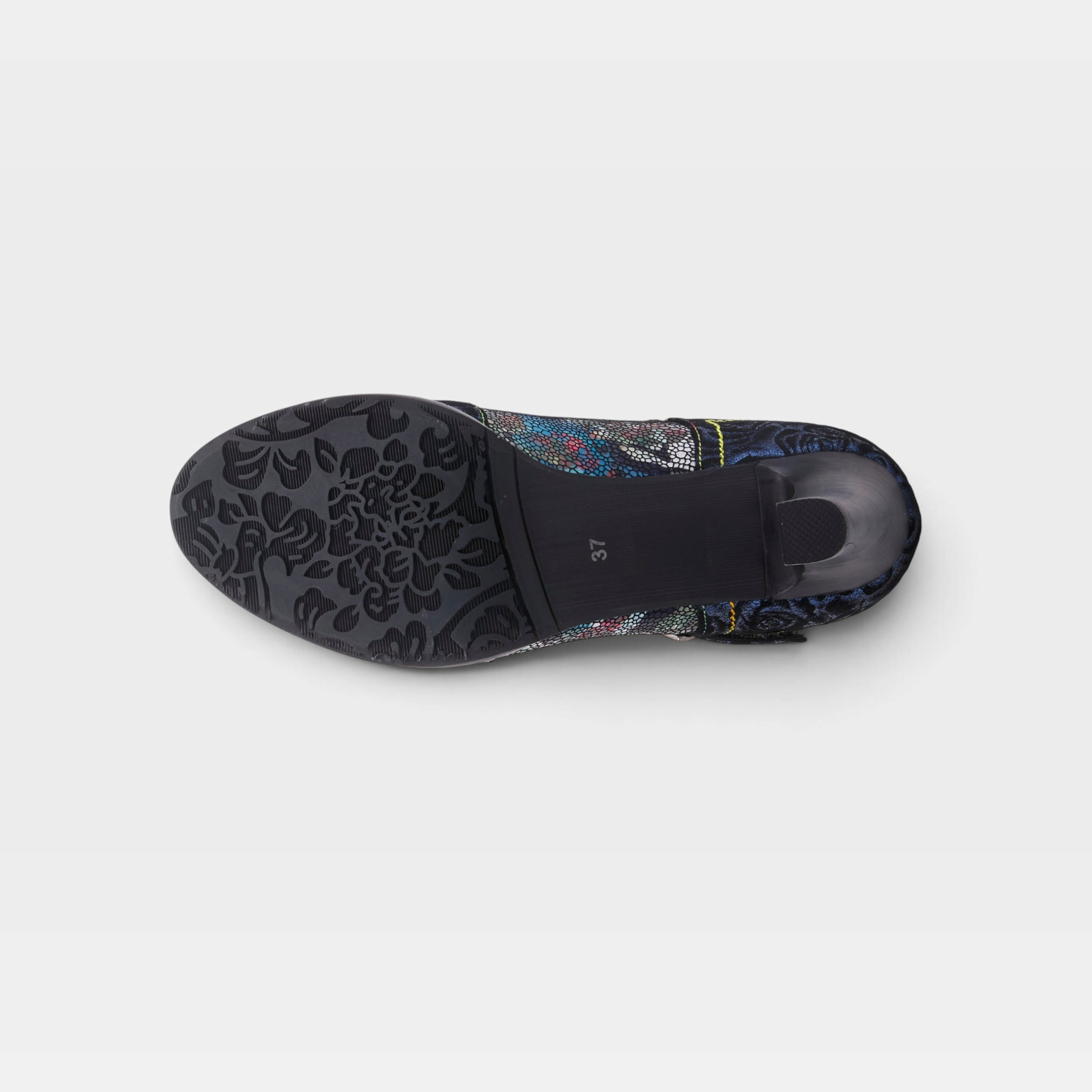 L'Artiste Mazie shoes in Navy Multi, outsole view