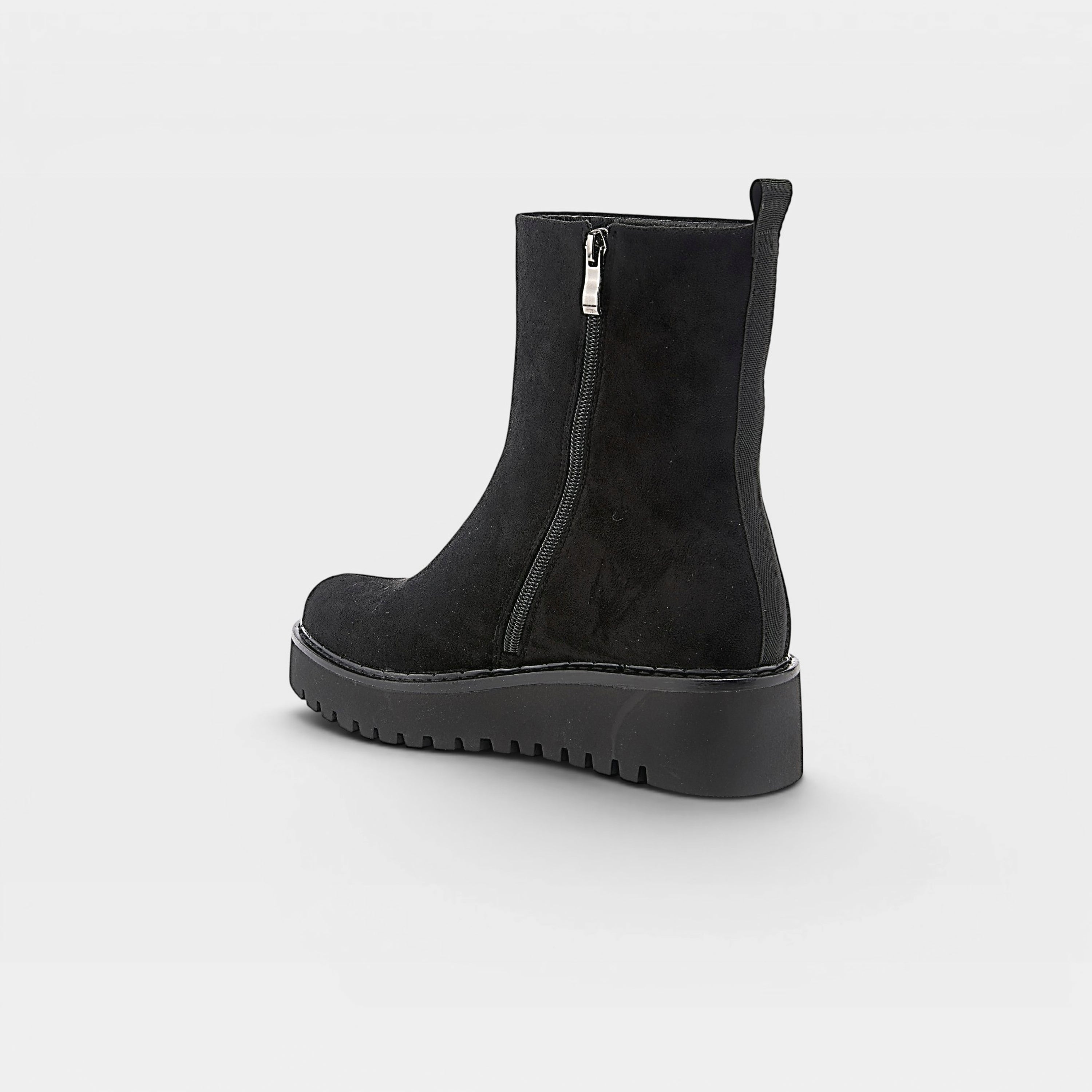 Azura Mendiapa Black Boot