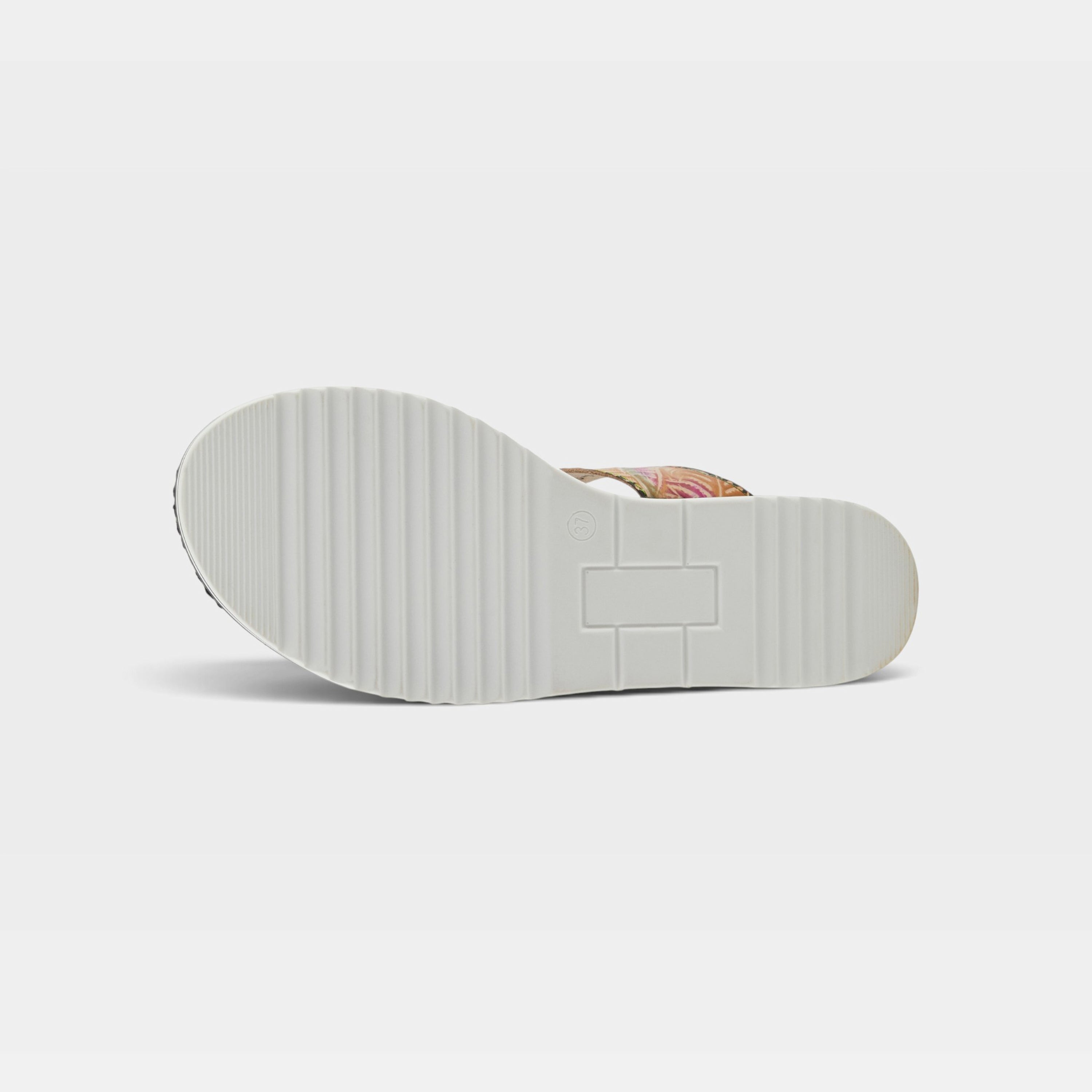 L'Artiste Naomi-Monarch sandals in Tan Multi, outsole view