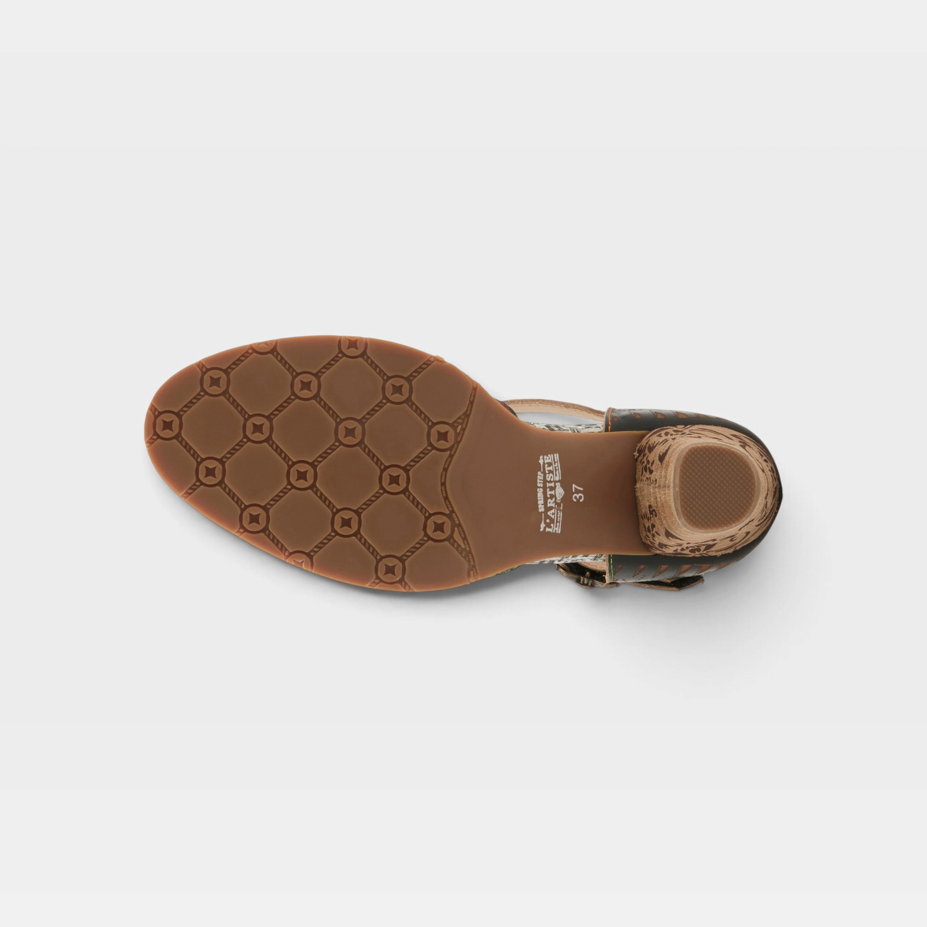 L'Artiste Niobella shoes in Black, outsole view