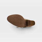 L'Artiste Notched-Nature boots in Olive Green, outsole view