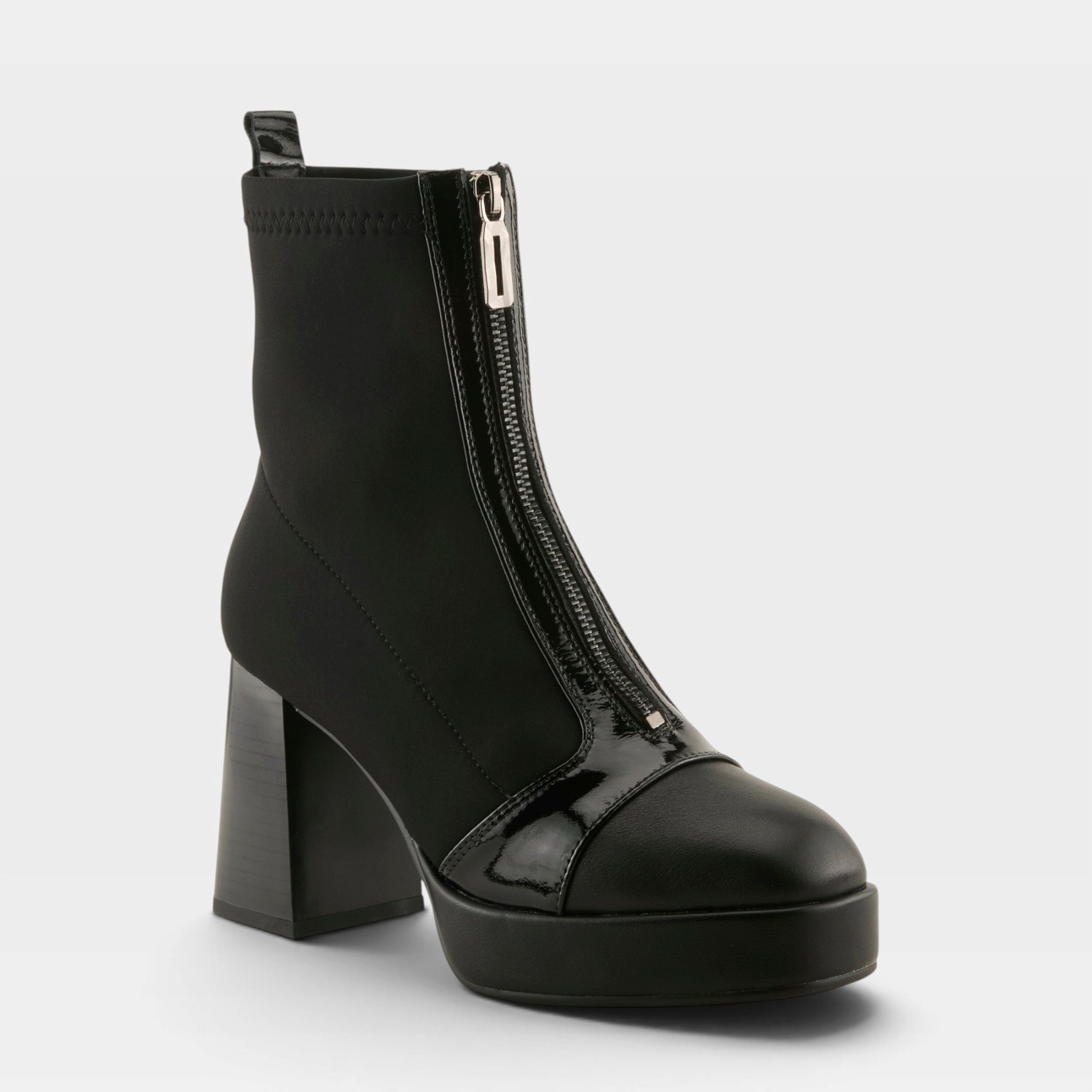 Azura Noticeme Black Boot