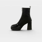 Azura Noticeme Black Boot
