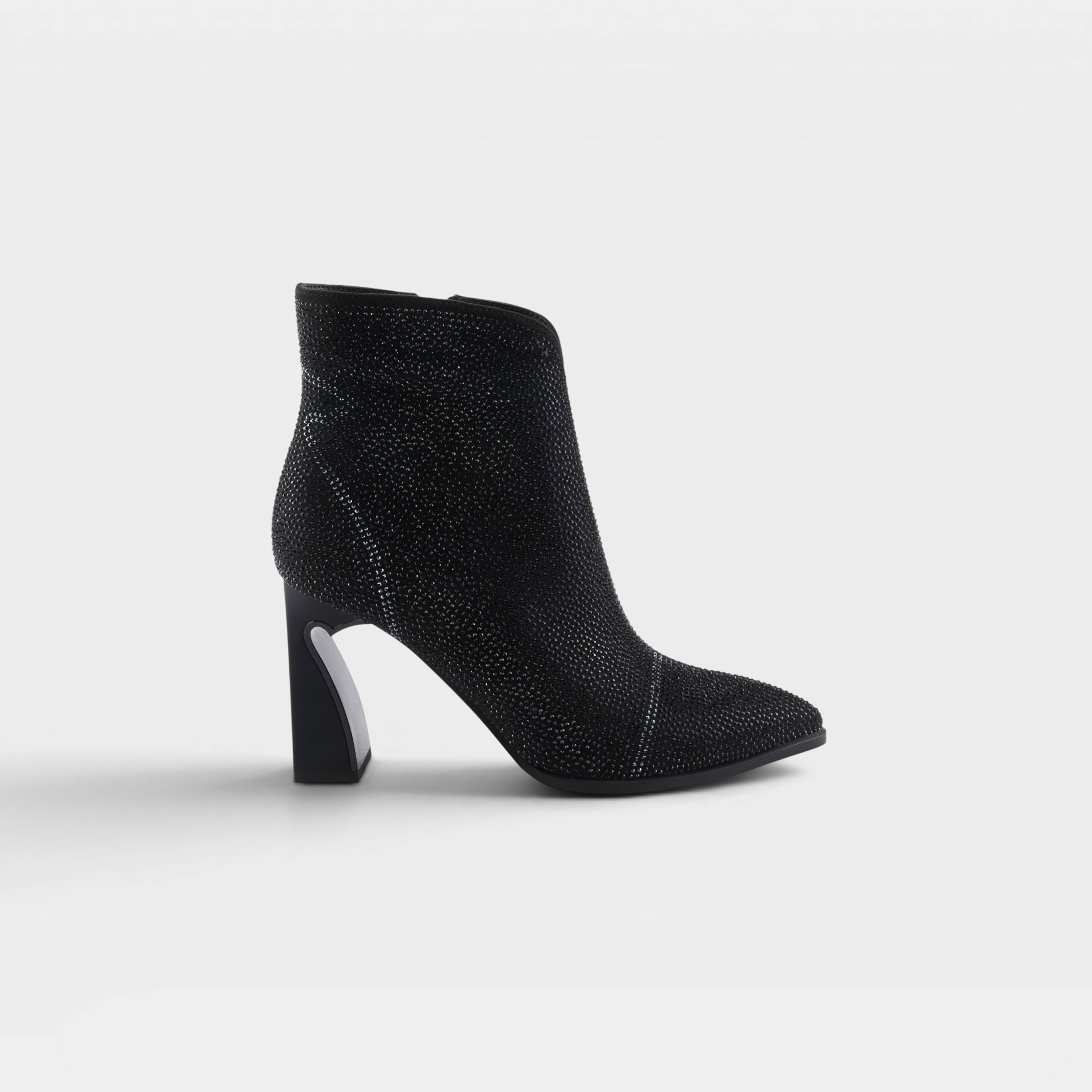 Azura Ohlala Black Boot