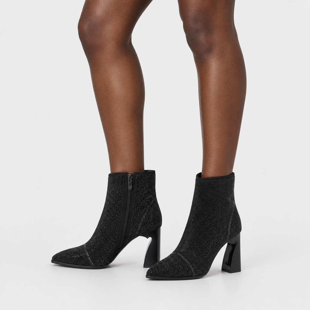 Azura Ohlala Black Boot - on-foot view