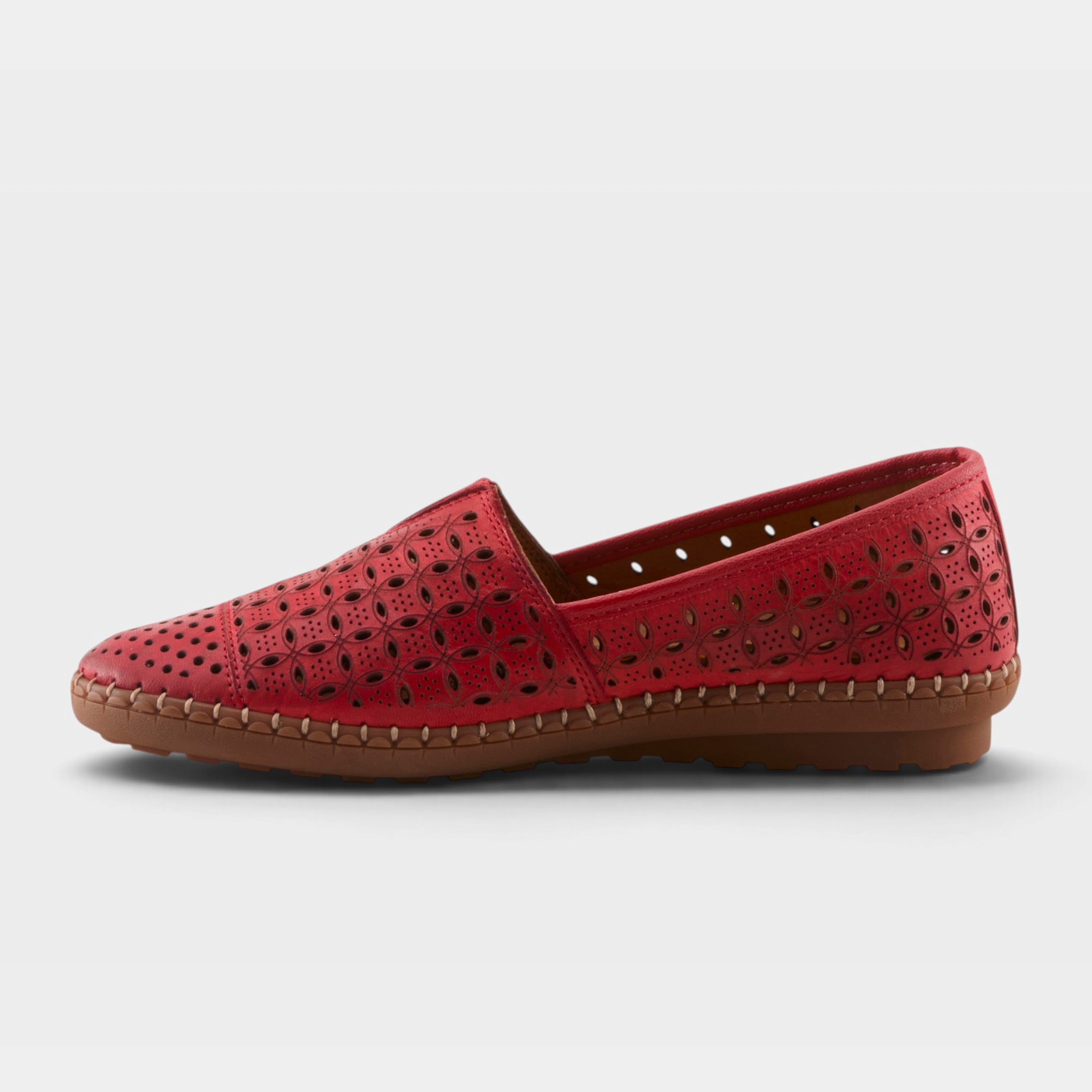 Spring Step Oralis Red Shoe