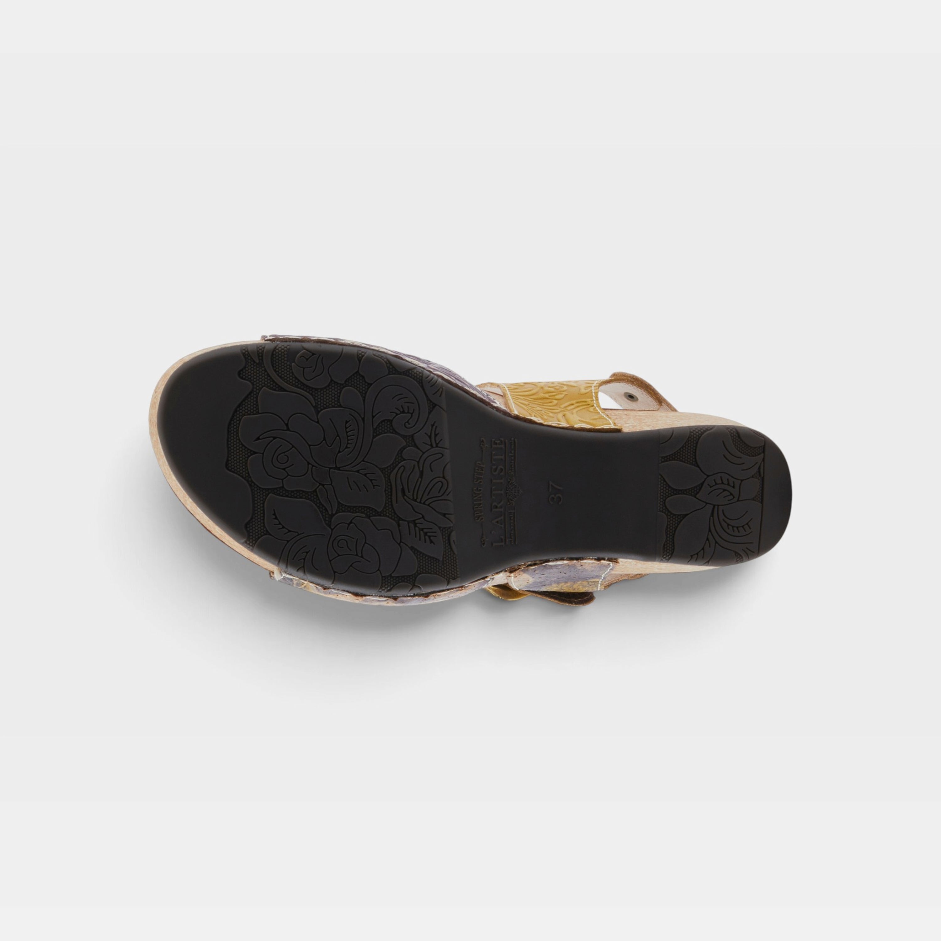 OW.ガラルファイヤー、サンダース、スズナ L'Artiste Osuna Wedge Sandals For Women