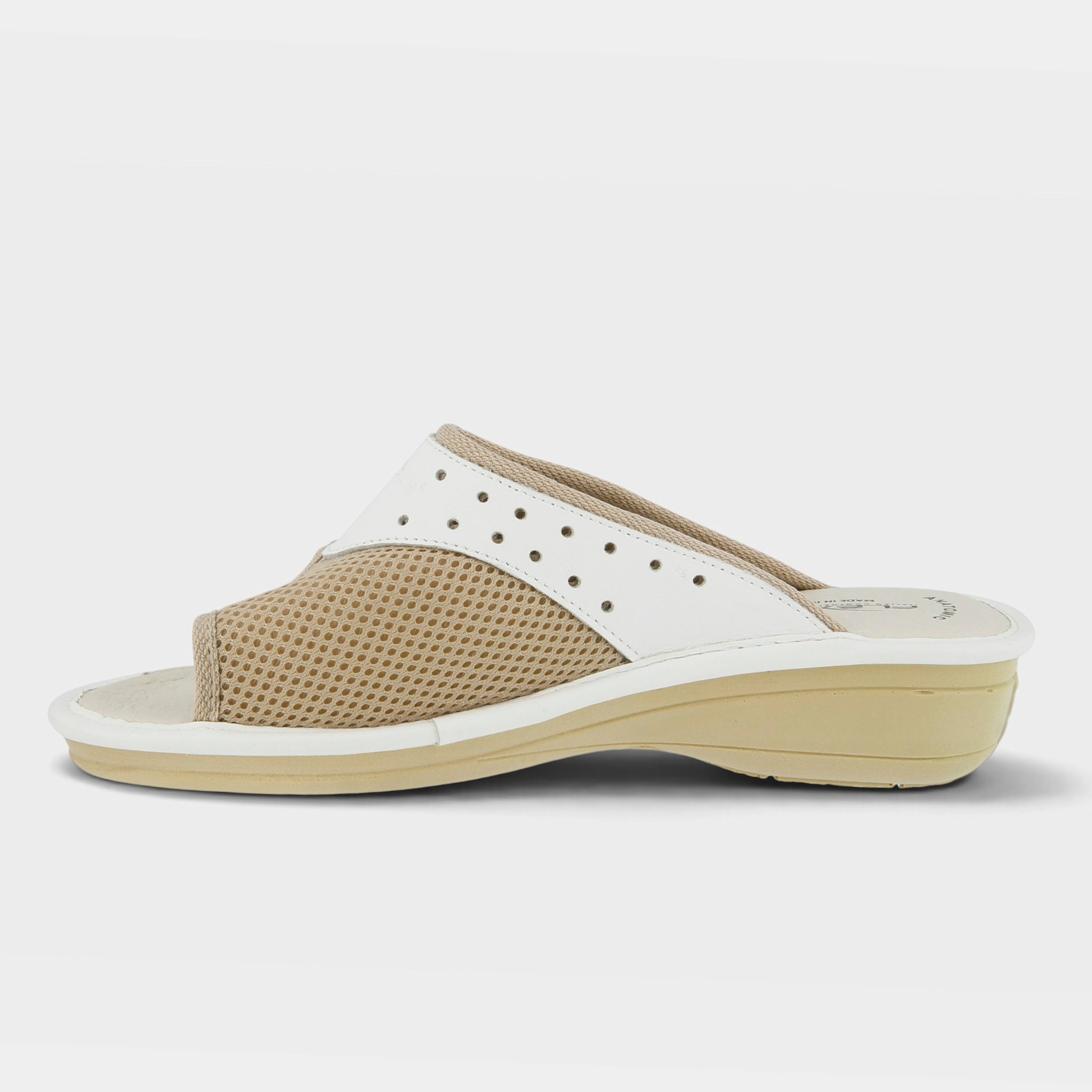 Flexus Pascalle White Sandal