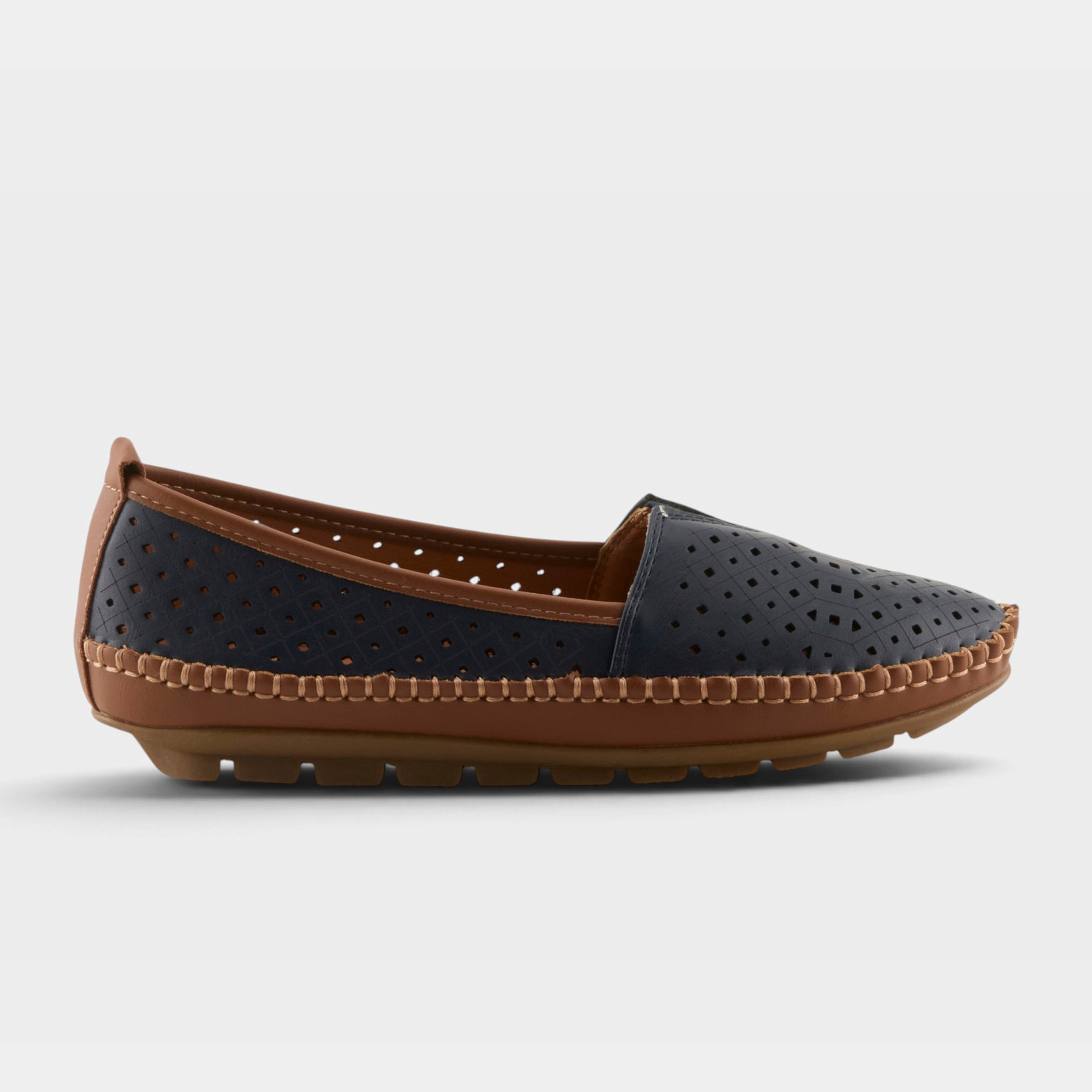 Patrizia Pavri Navy Shoe