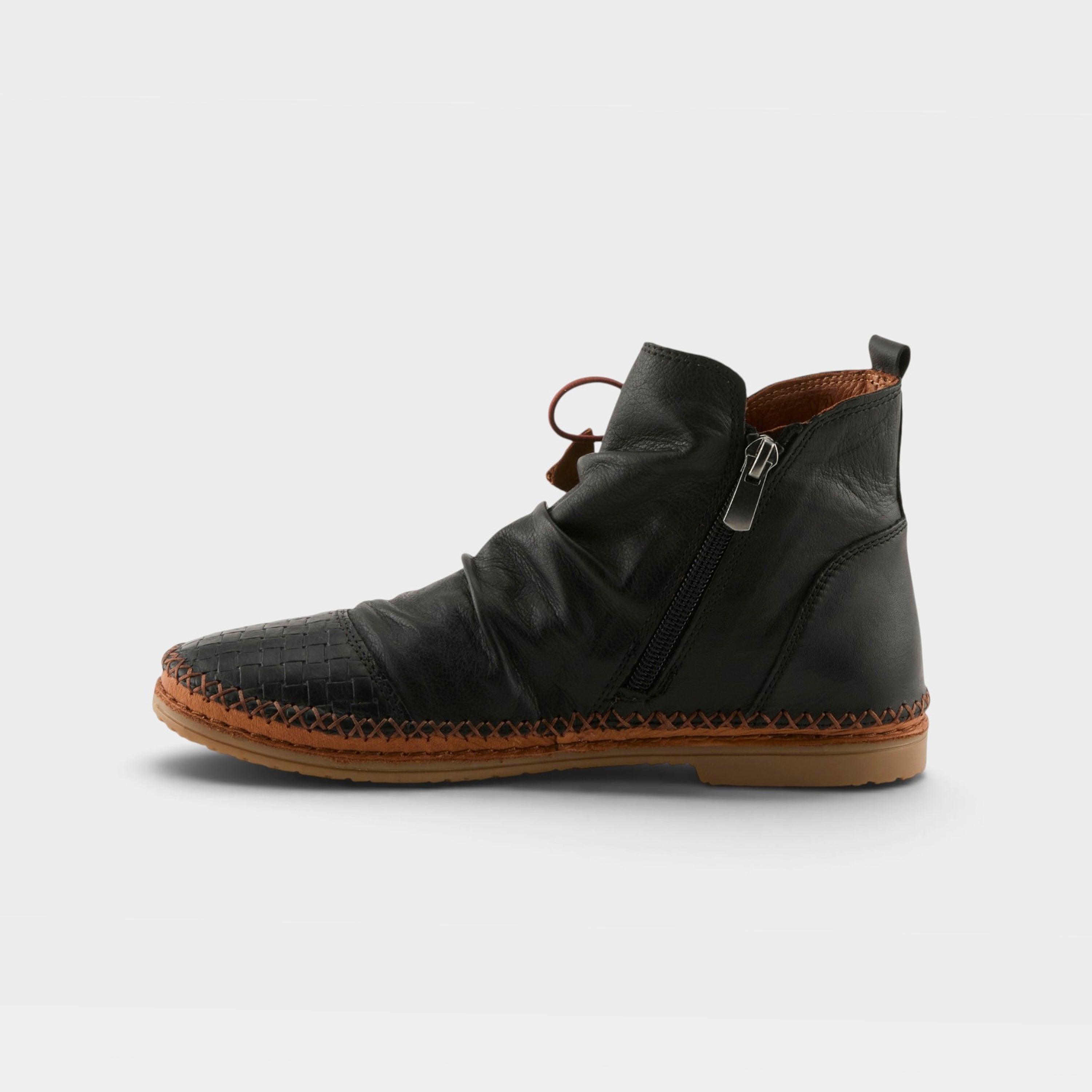 Spring Step Pomeroy Black Boot