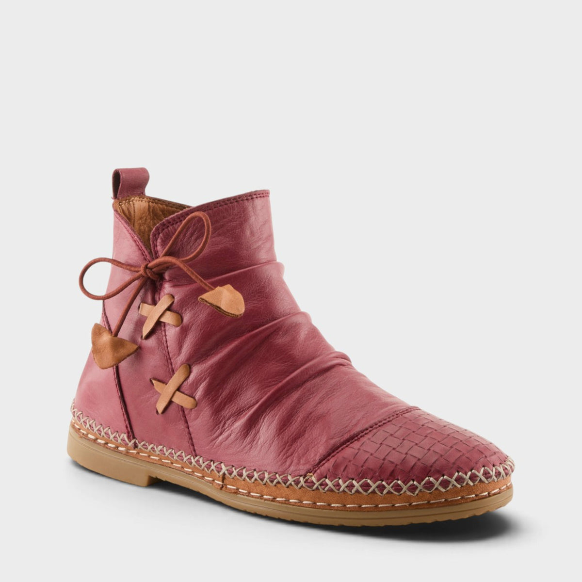 Spring Step Pomeroy Boot in Bordeaux, front view
