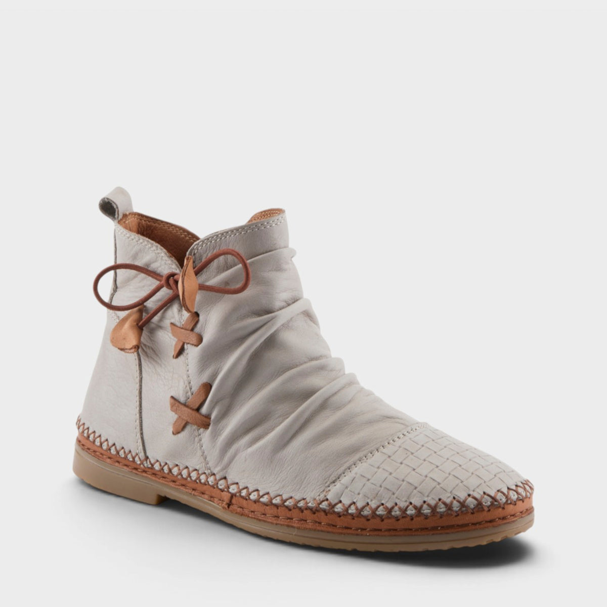 Spring Step Pomeroy Boot in Stone, front view