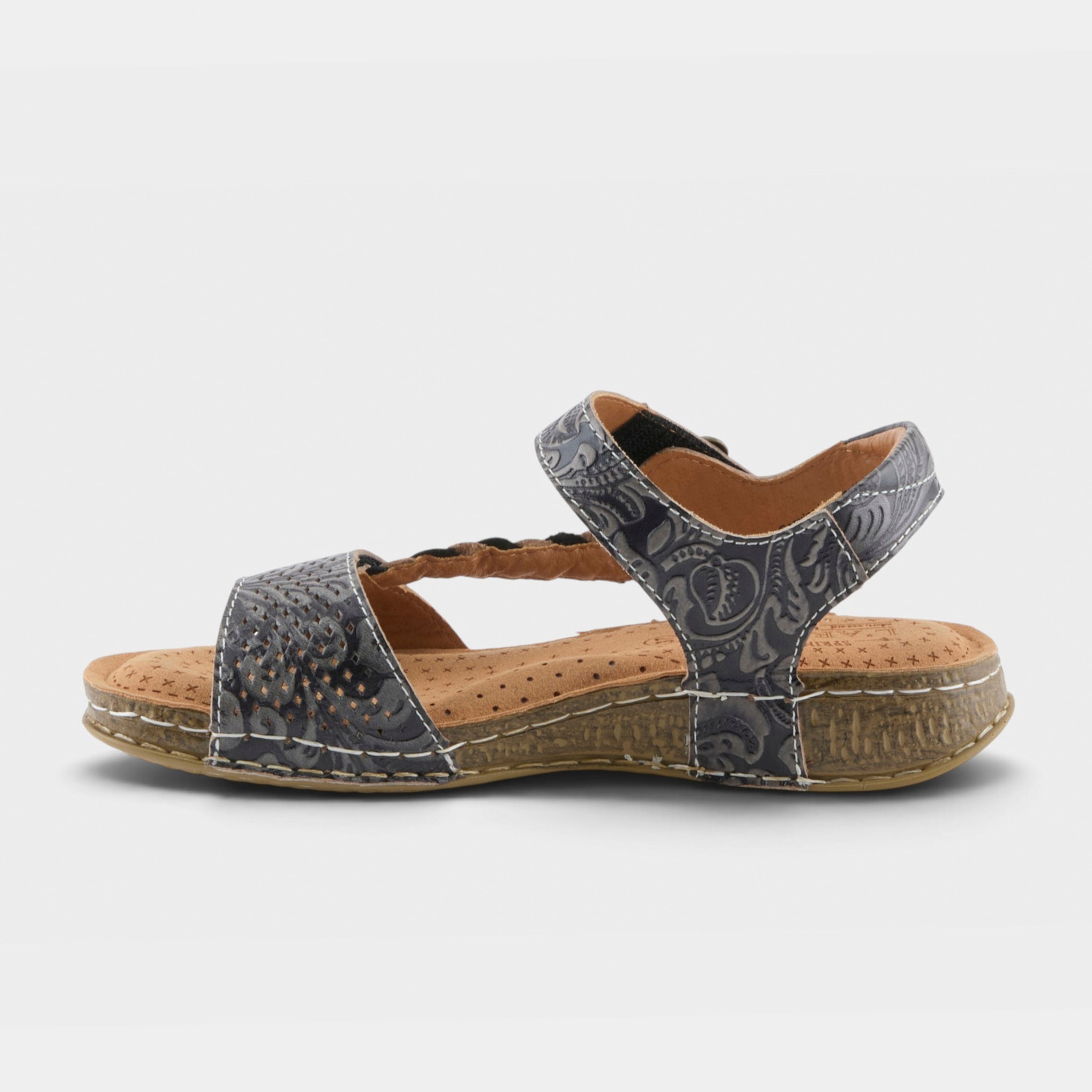 L'Artiste Popular sandal in Black, side view