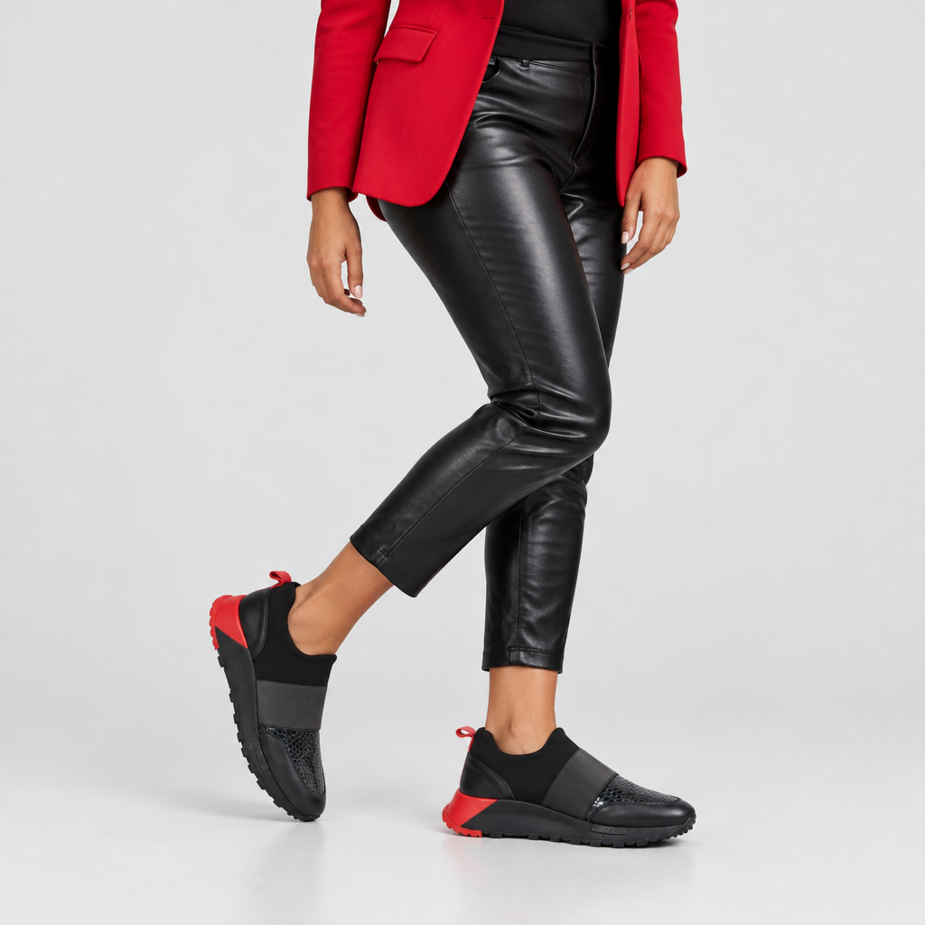 Azura POSH SNEAKERS – on-foot lifestyle view